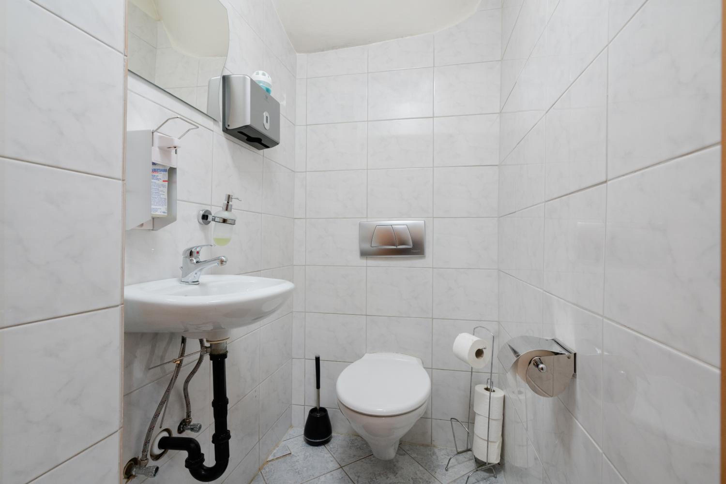 Bessemer - Charming Cottage with Garden