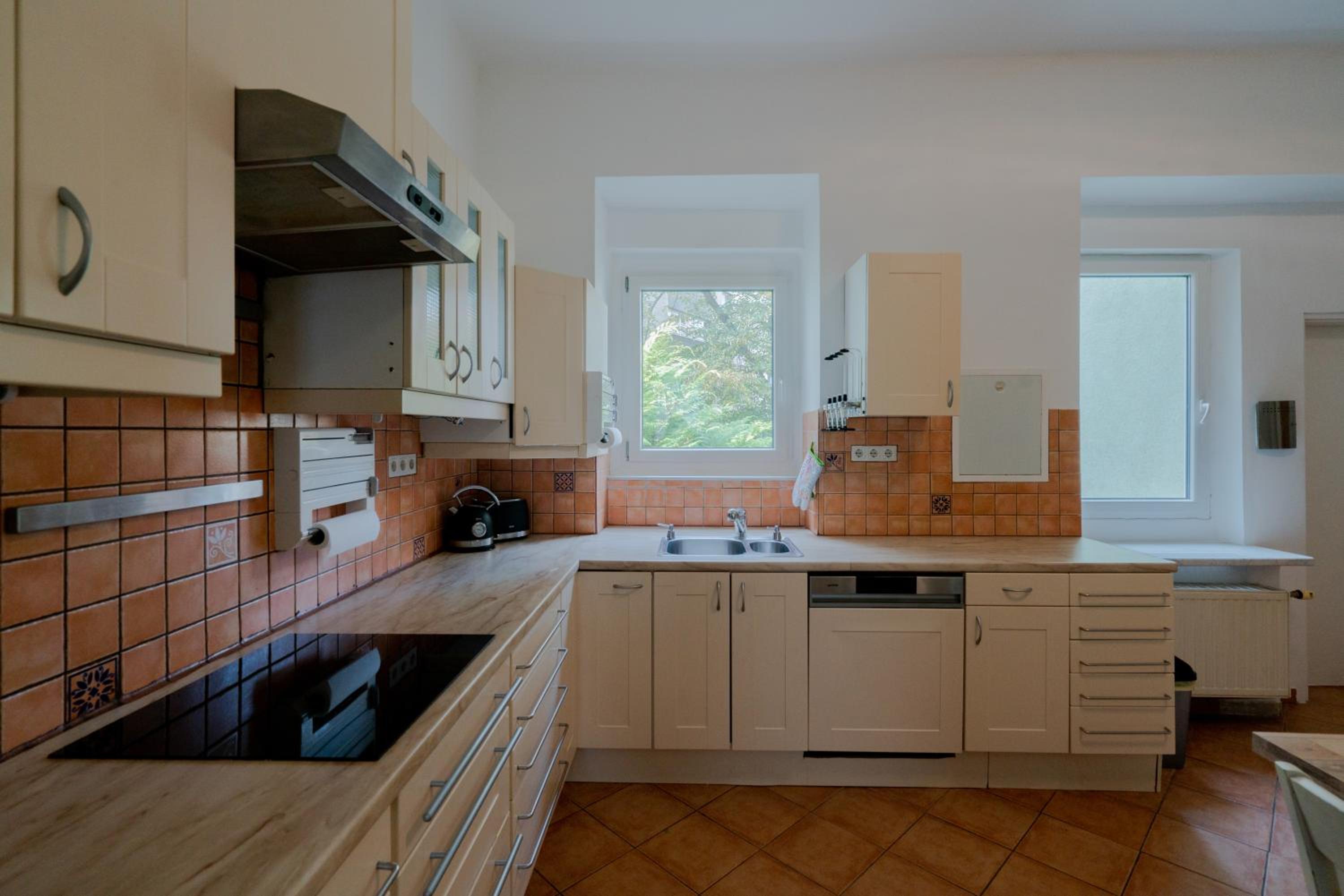 Bessemer - Charming Cottage with Garden