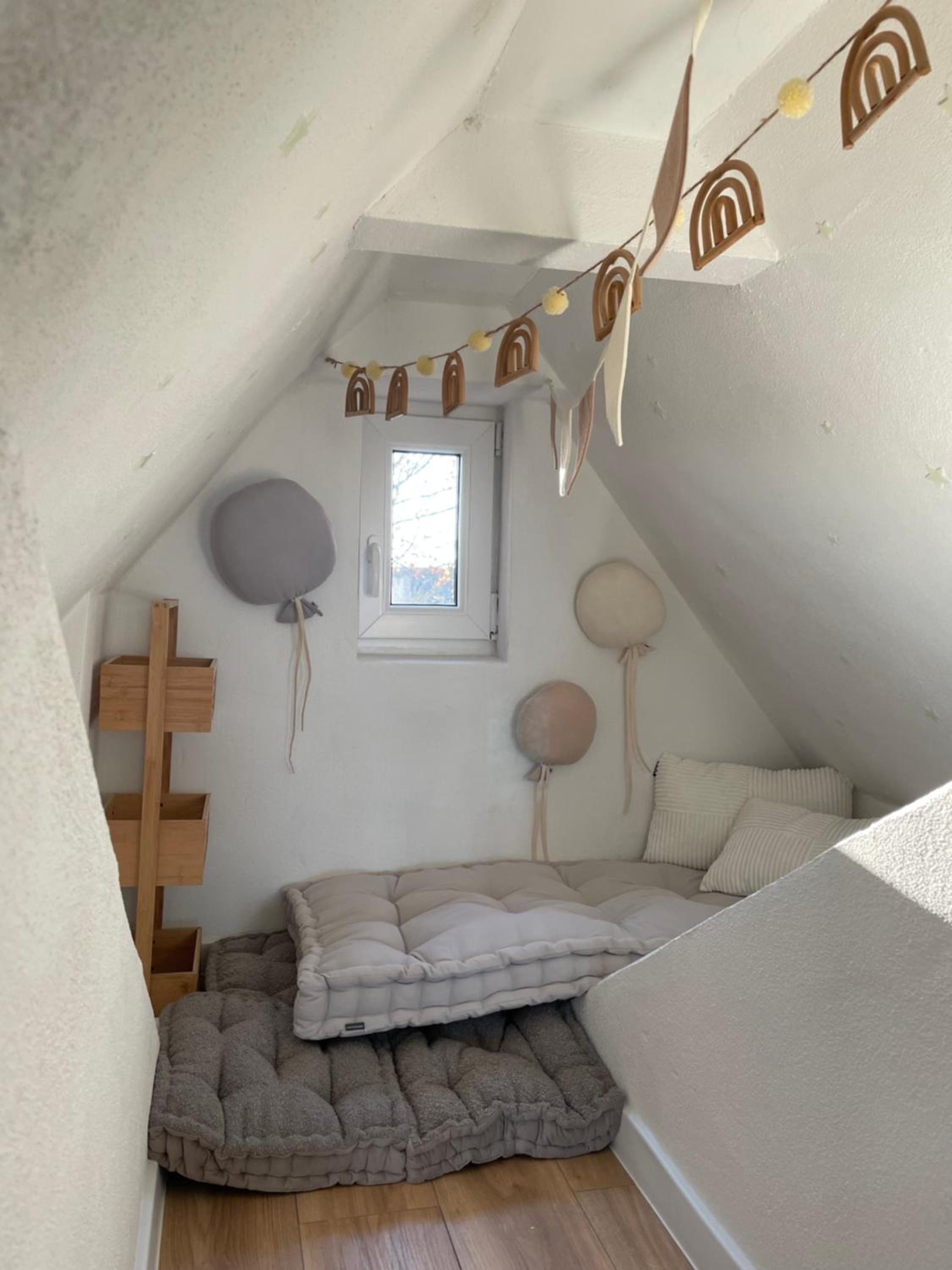 ApartNaest Radeberg - vollausgestattete 1 - bis 4-Zimmer Apartments l 24h Zugang per Code l Check-in Anleitung über Posteingang l Parkplatz auf Anfrage l F