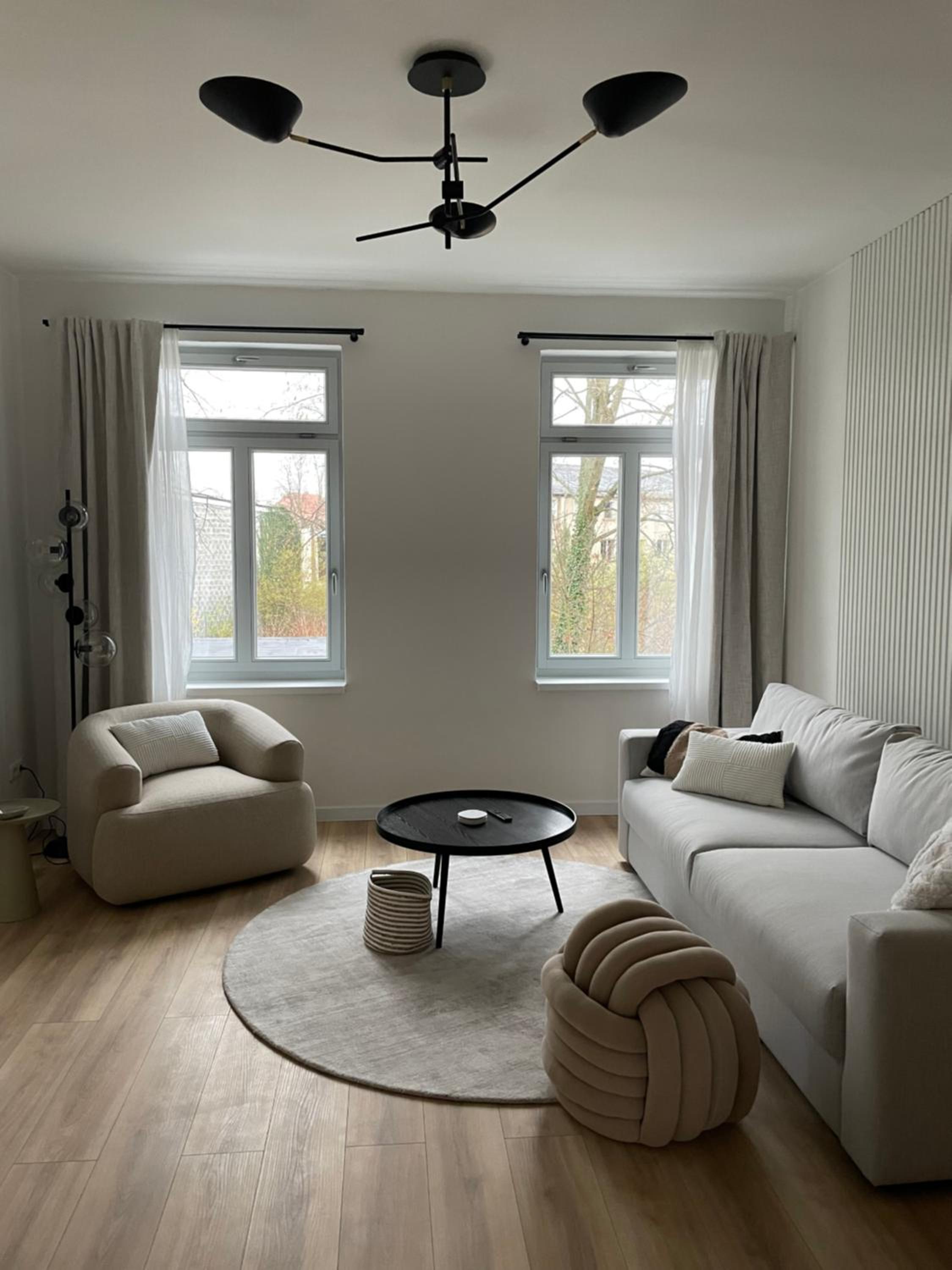 ApartNaest Radeberg - vollausgestattete 1 - bis 4-Zimmer Apartments l 24h Zugang per Code l Check-in Anleitung über Posteingang l Parkplatz auf Anfrage l F