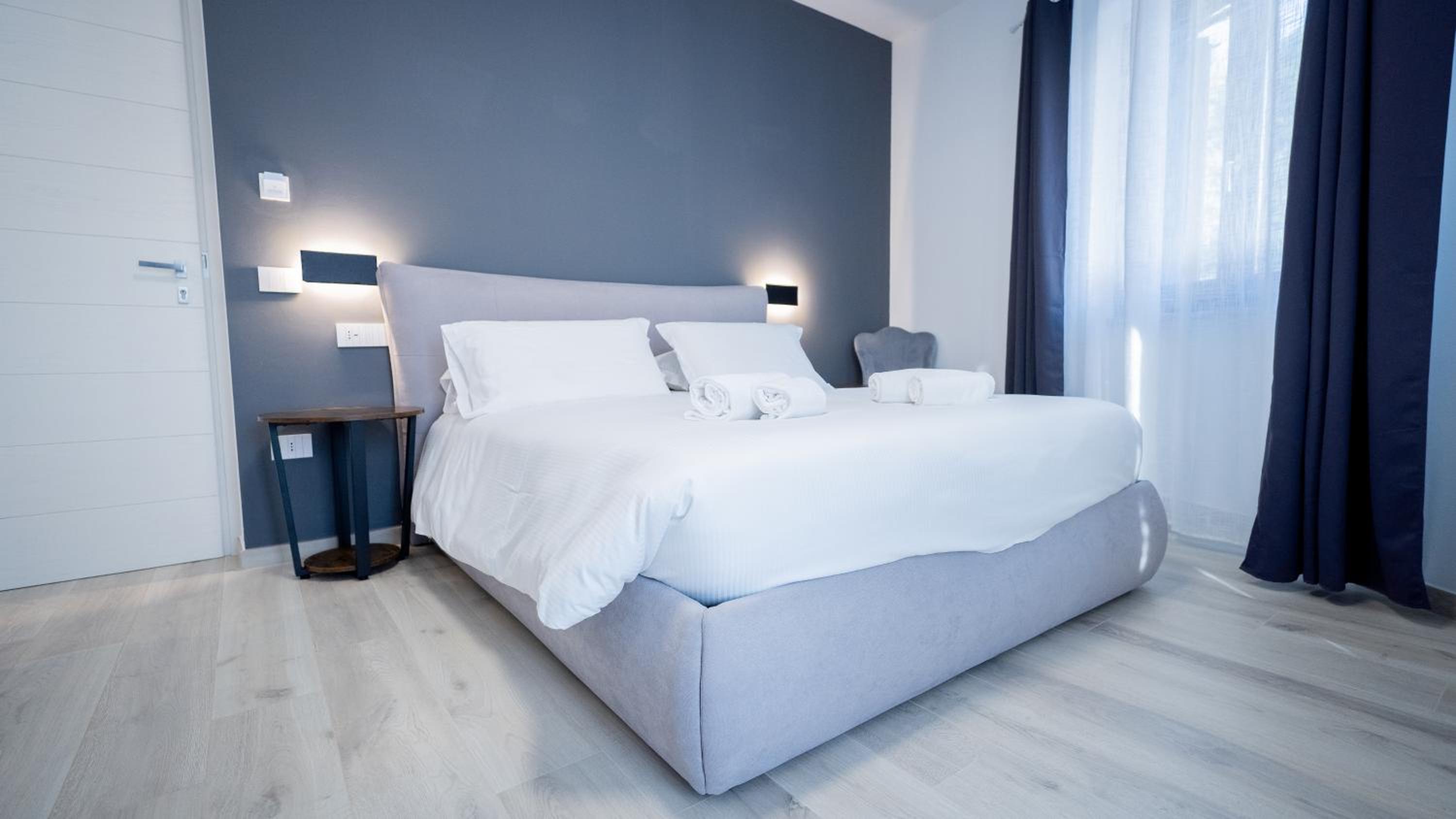 Modern Room view 3