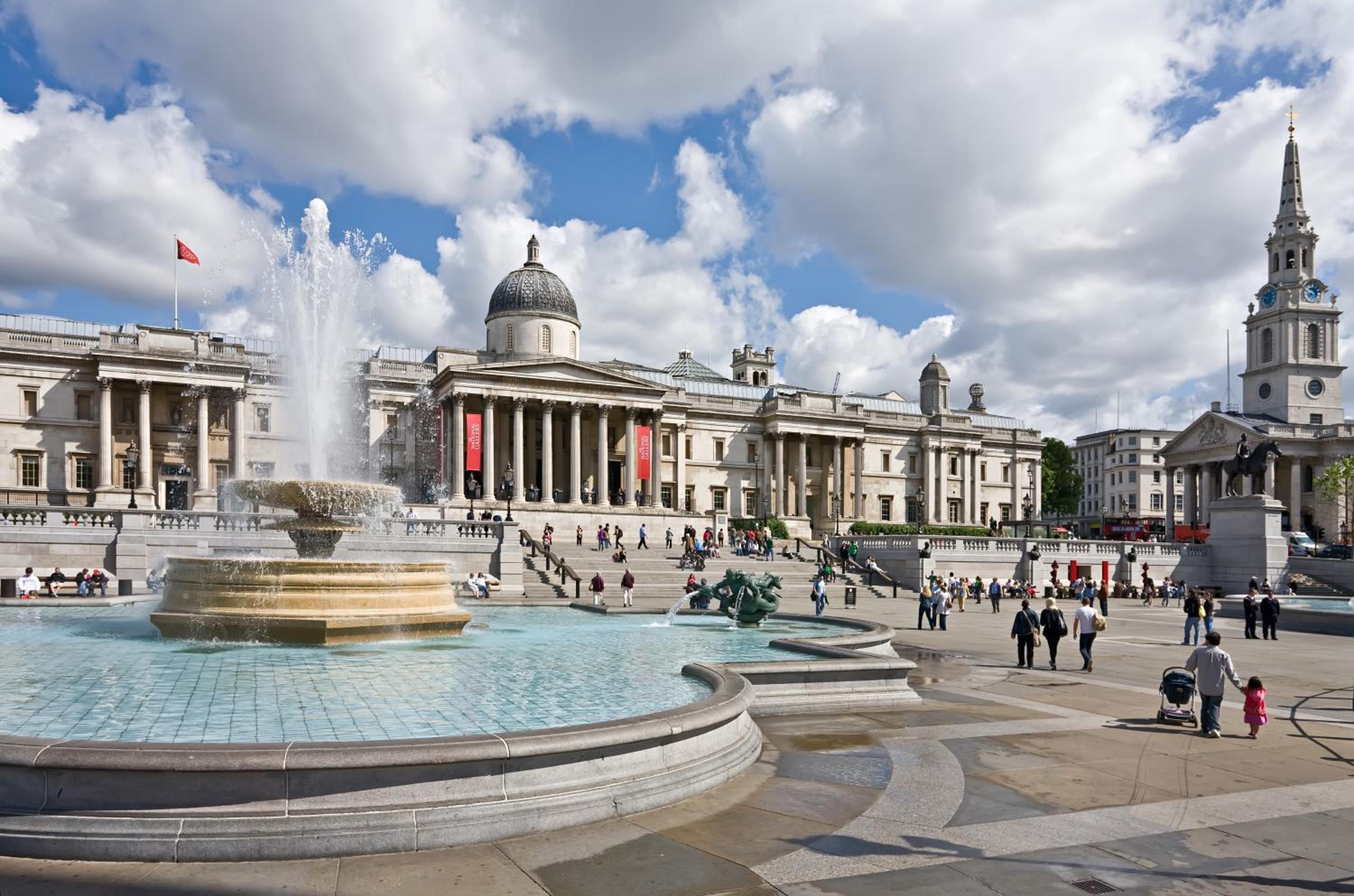 StayLondon - Sleeps 5 with Free Parking - best for Holiday, Concerts or Matches