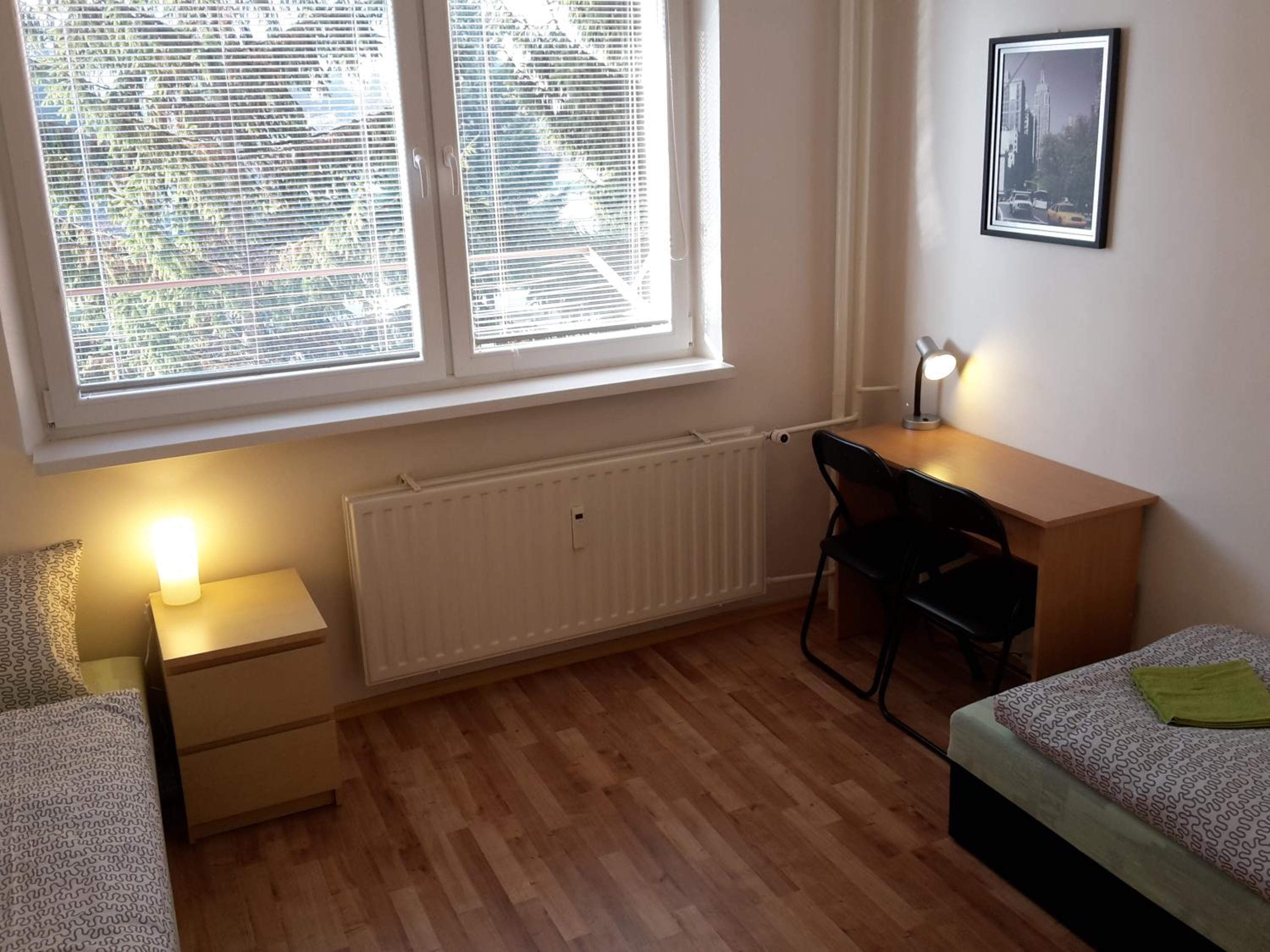 APARTMÁN ROŽŇAVA city & parking view 5