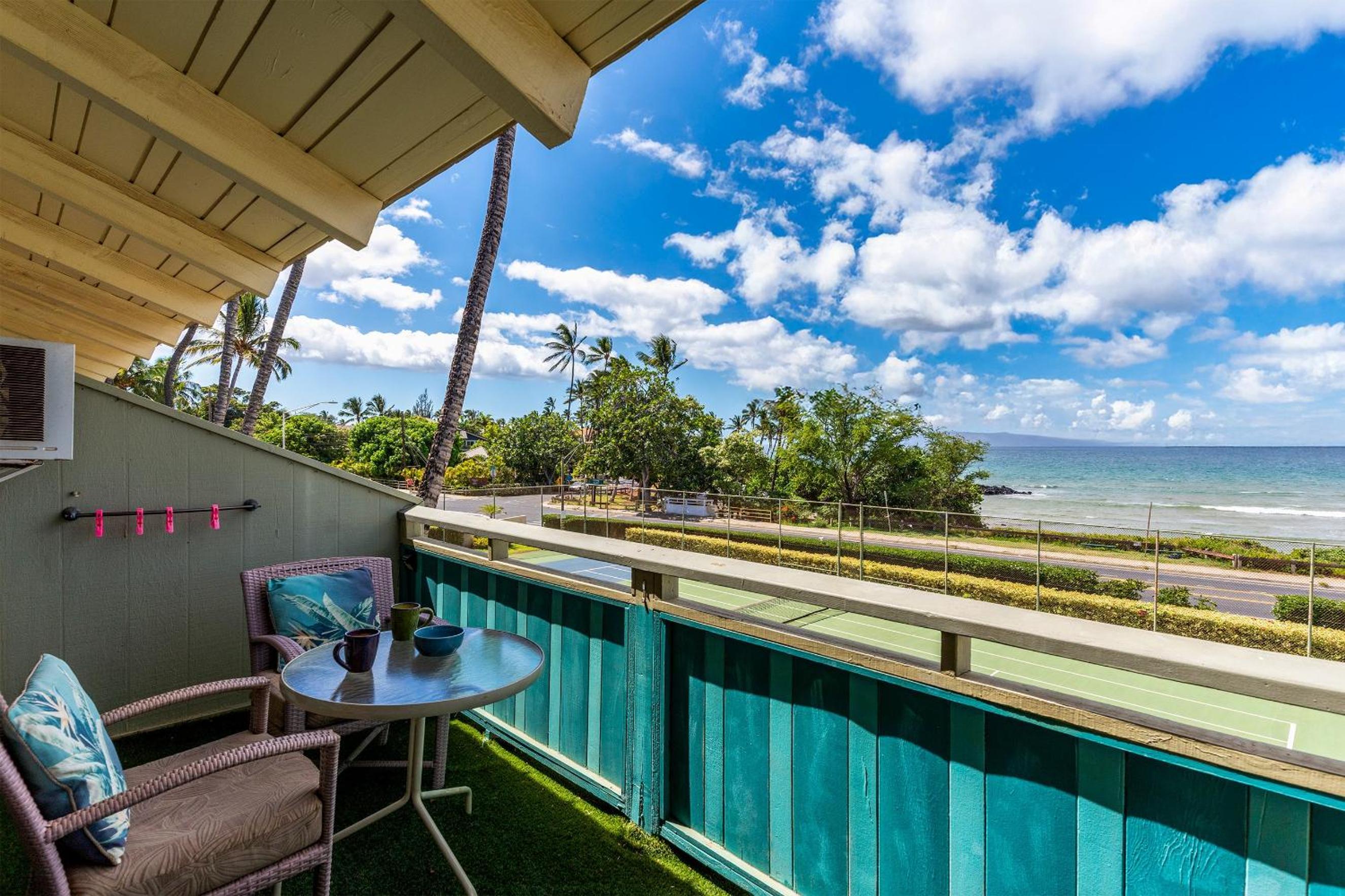 Shores of Maui 215 - Dramatic Ocean Views, Steps to the Beach, Renovated, AC!