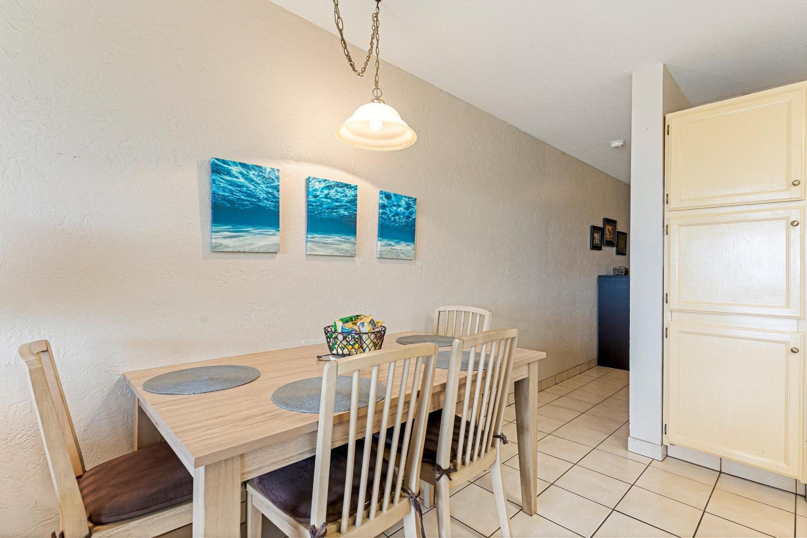 Shores of Maui 215 - Dramatic Ocean Views, Steps to the Beach, Renovated, AC!