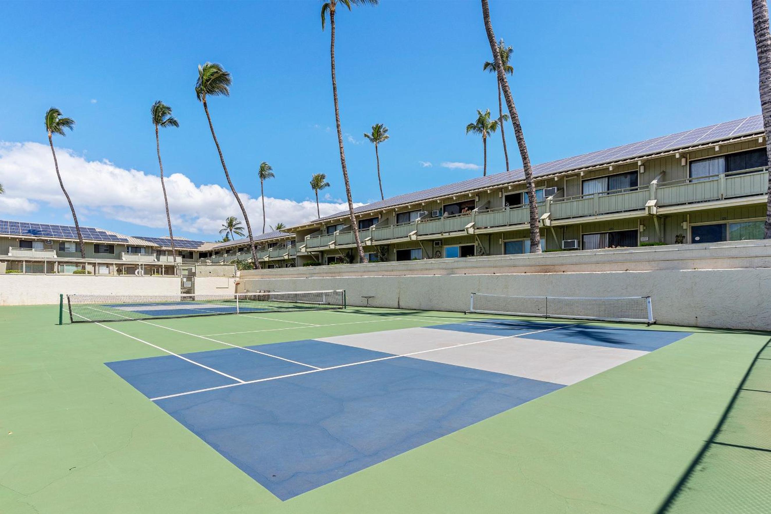 Shores of Maui 215 - Dramatic Ocean Views, Steps to the Beach, Renovated, AC!