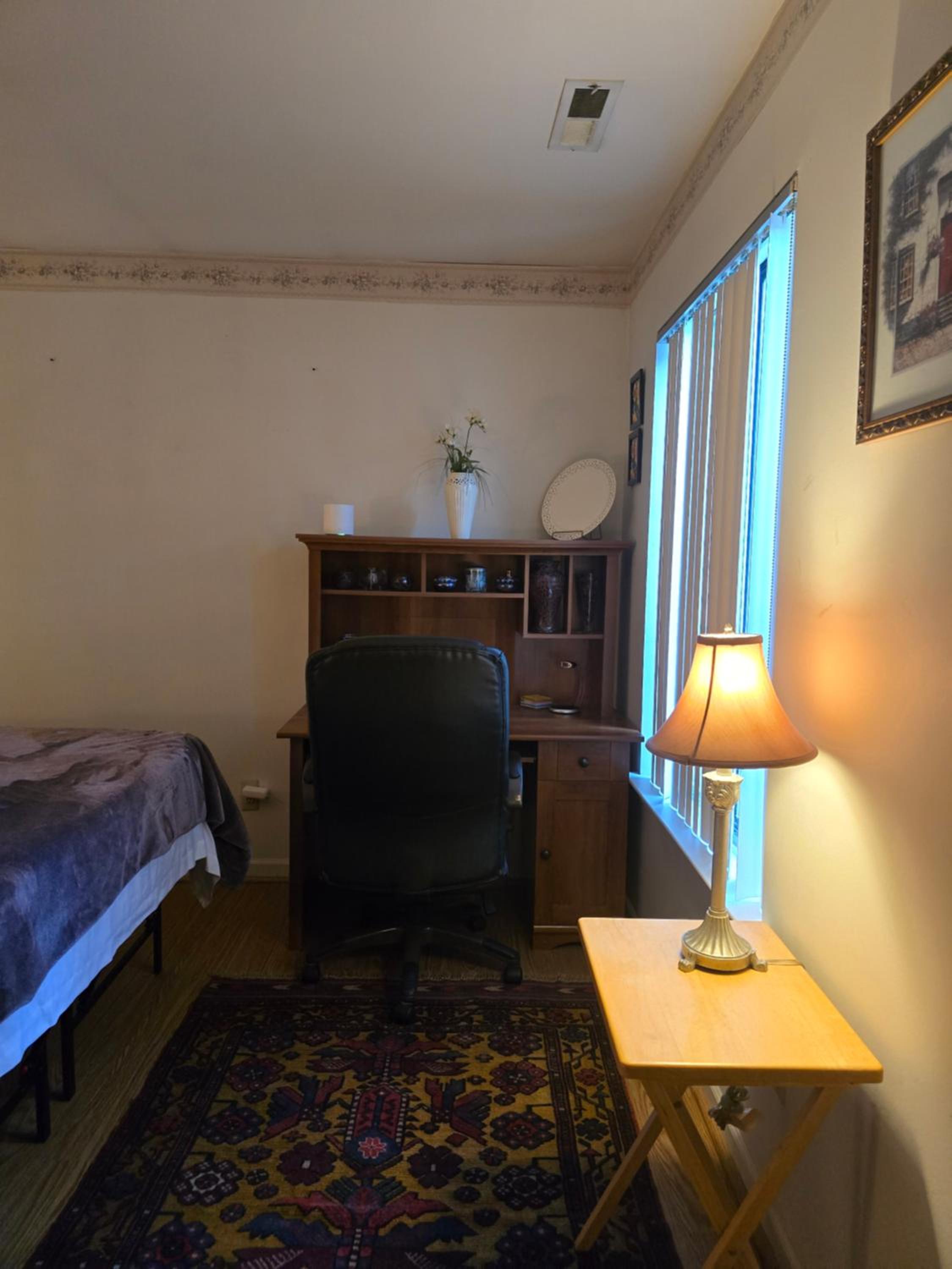 Entire 2-bedroom, 2 bath home with parking and newly renovated floors view 5