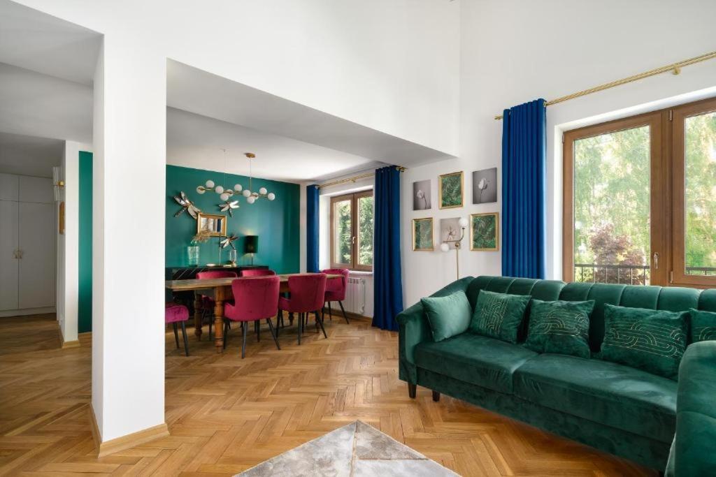 Golden Home Saska Kępa&Boutique Villa in the Heart of Warsaw