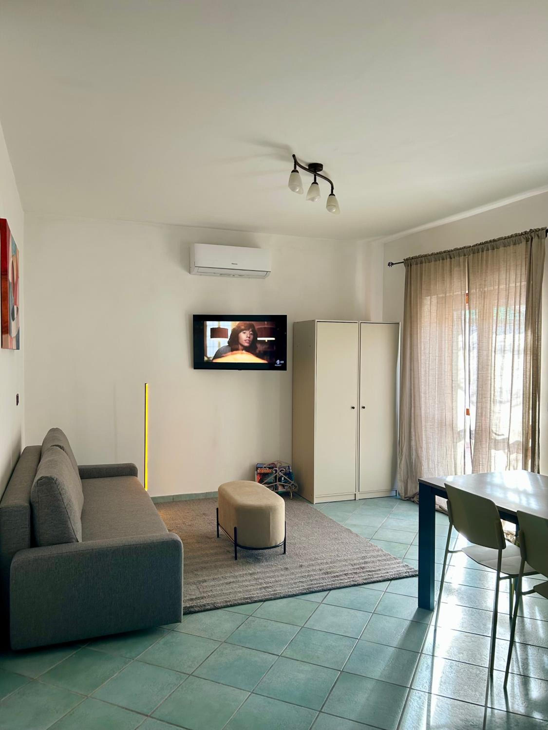 Happiness apartment