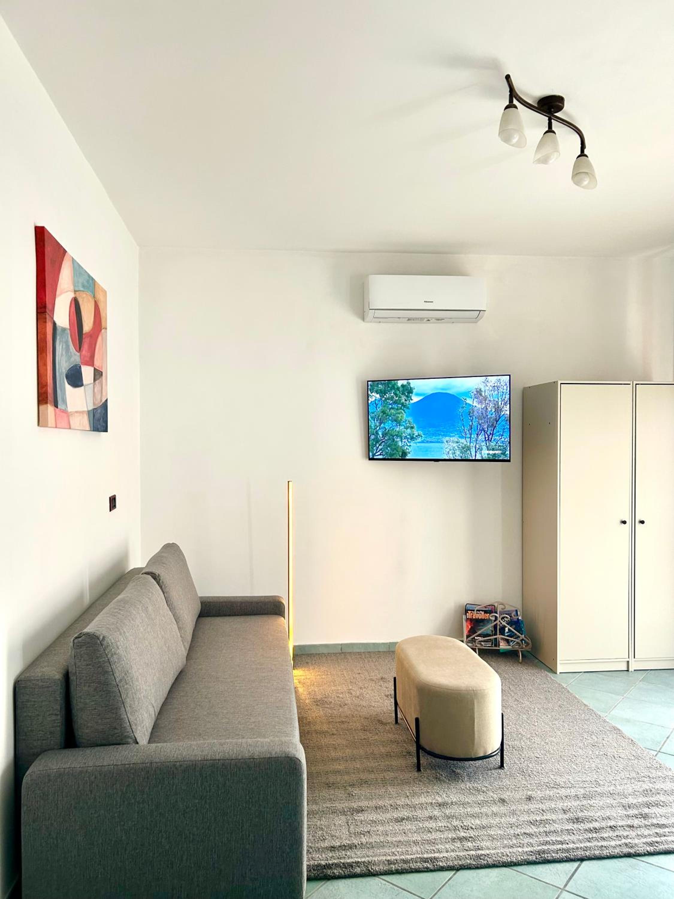 Happiness apartment