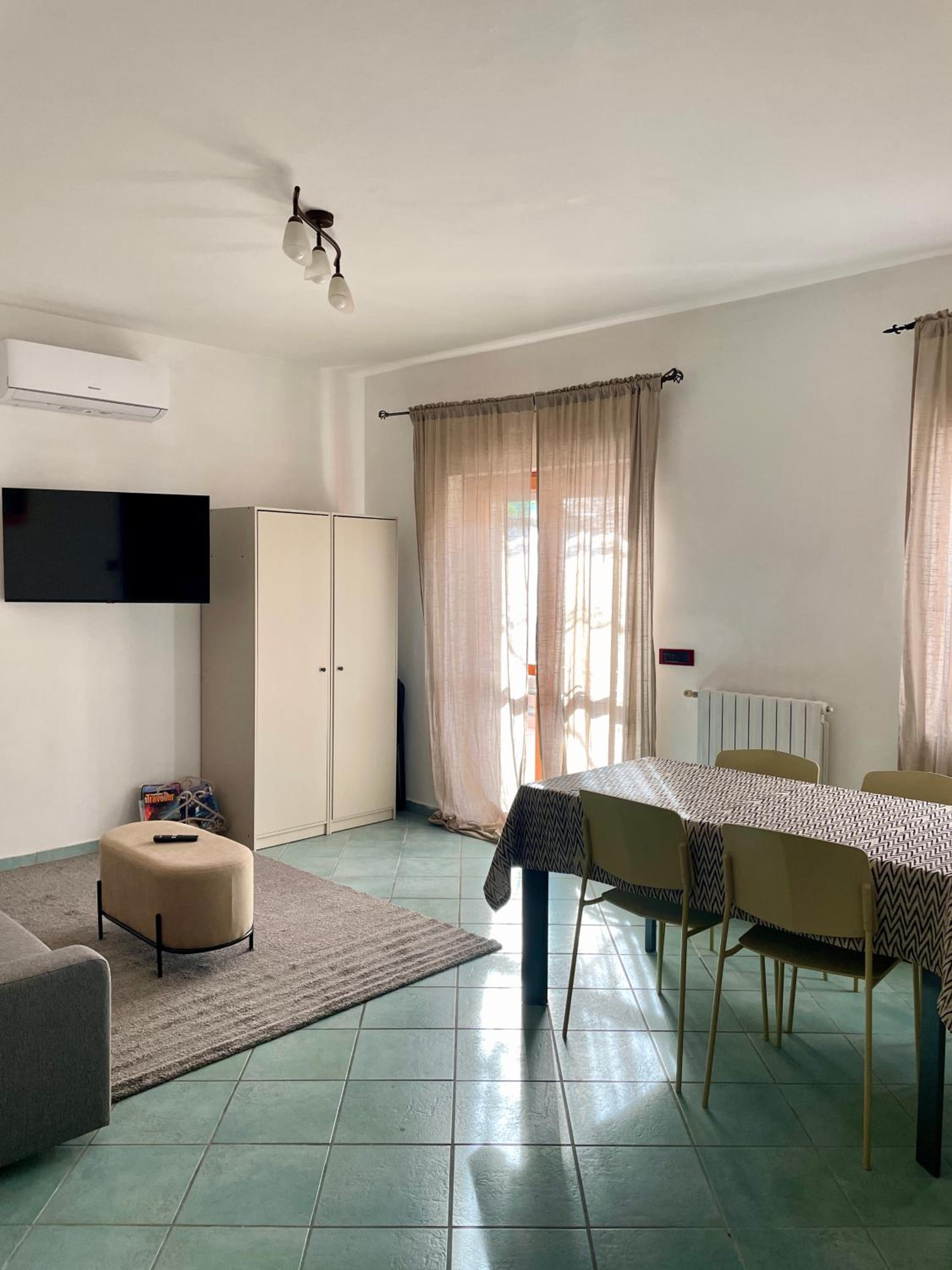 Happiness apartment