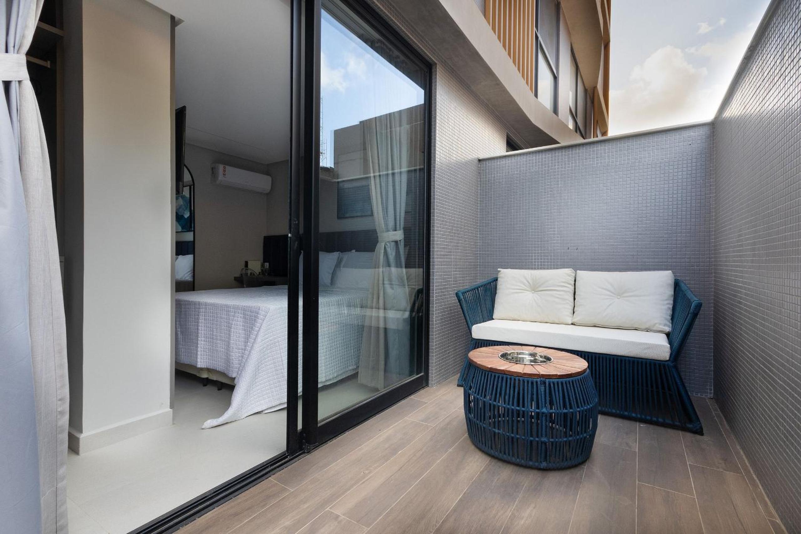 Breeze #103- first floor with balcony by Carpediem