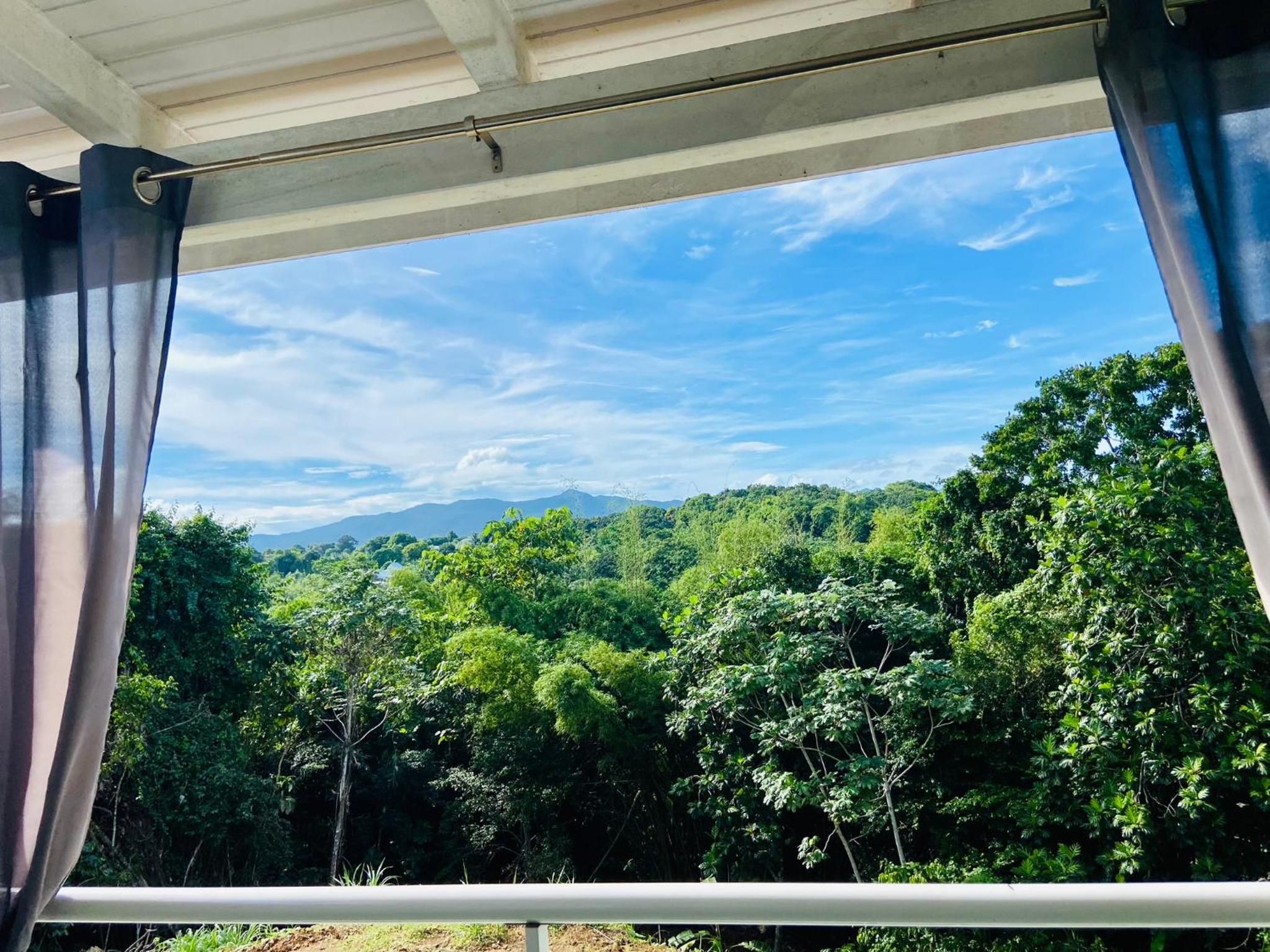Sun7 Appart T1, avec piscine partagée, vue panoramique sur la nature