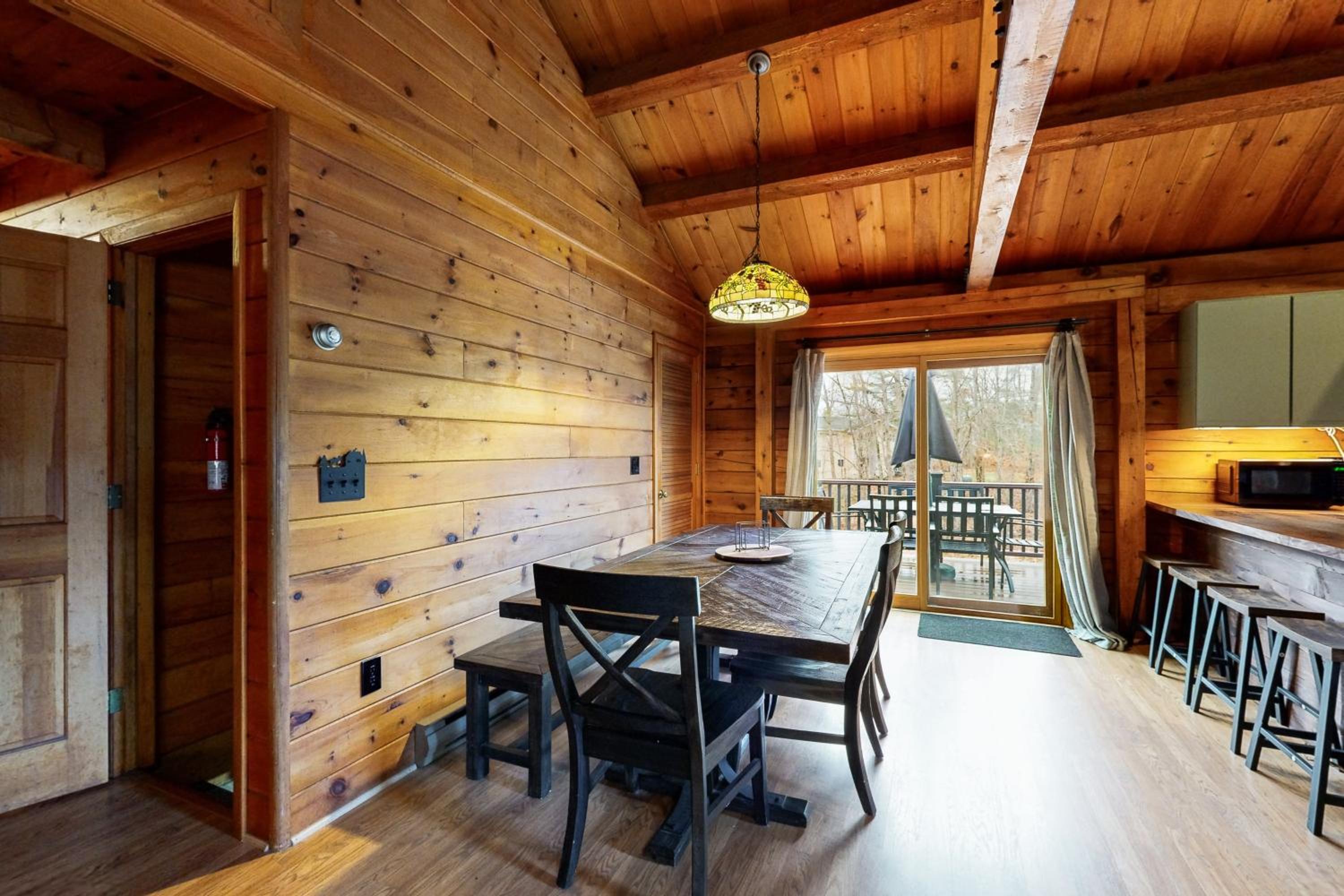 4-Season Family Base! 13 Mi to Lake Winnipesaukee