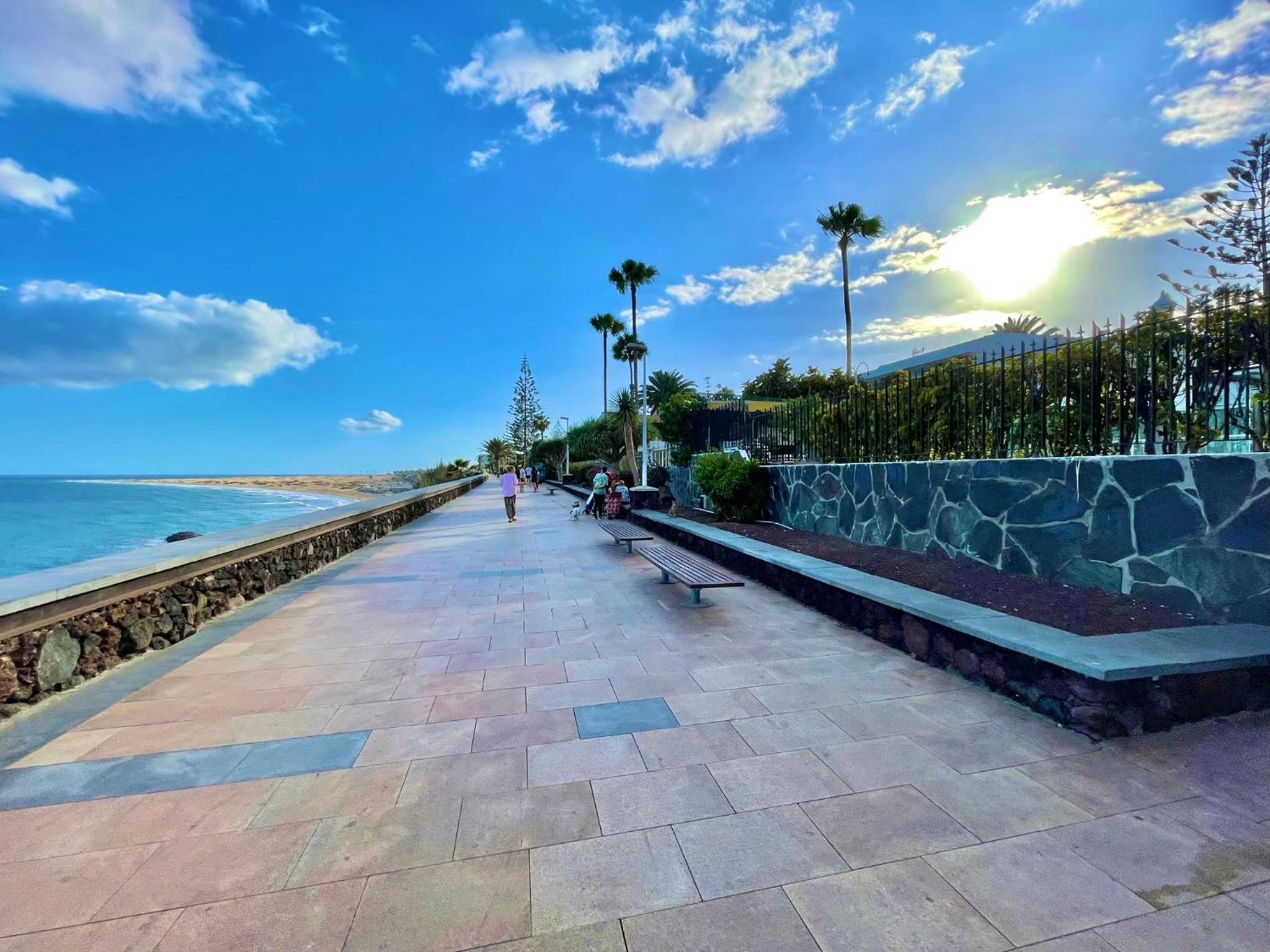 Las Brisas 51 by SunHousesCanarias view 5