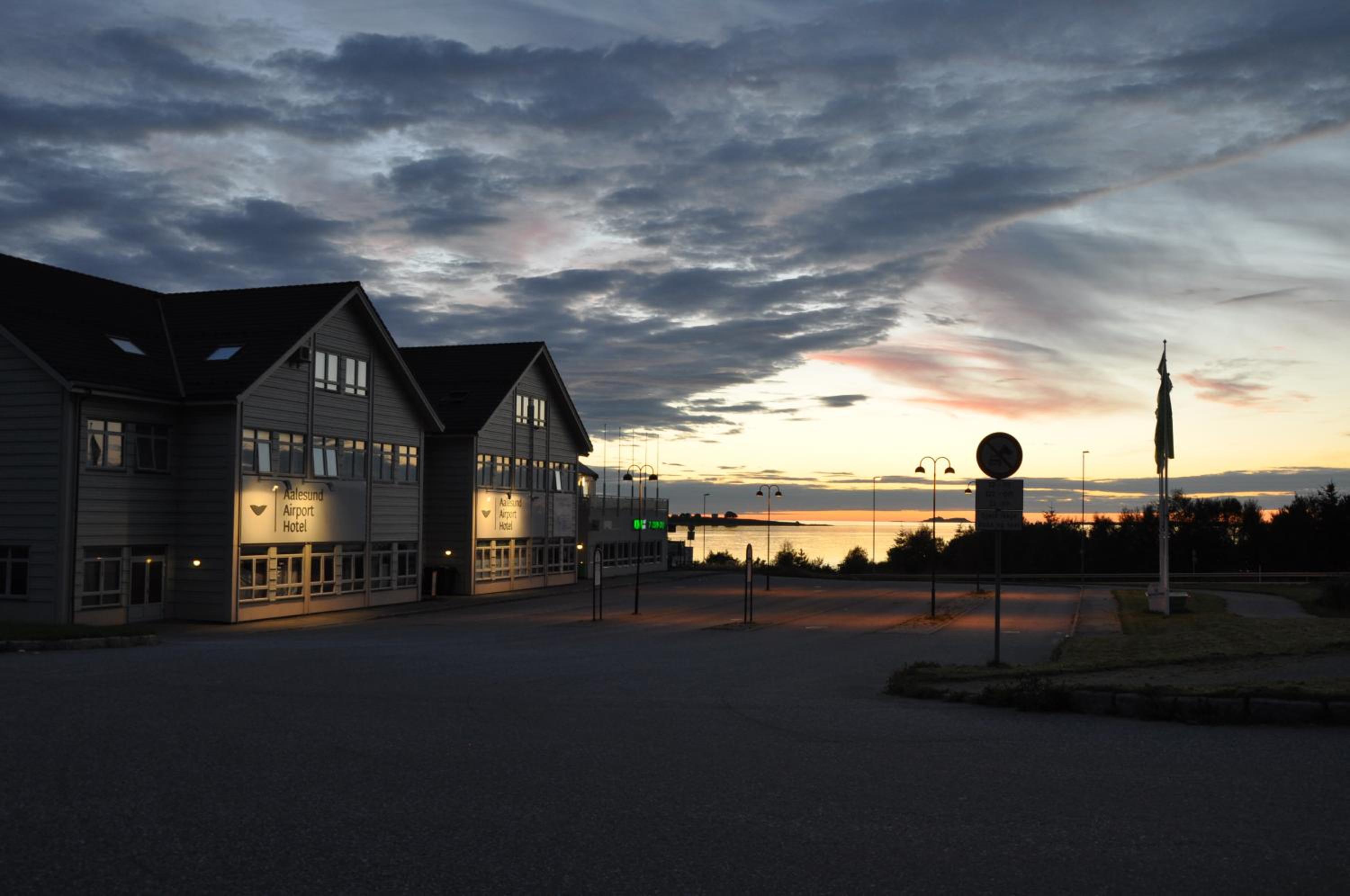 Alesund Vacations - Aalesund Airport Hotel - Property Image 3