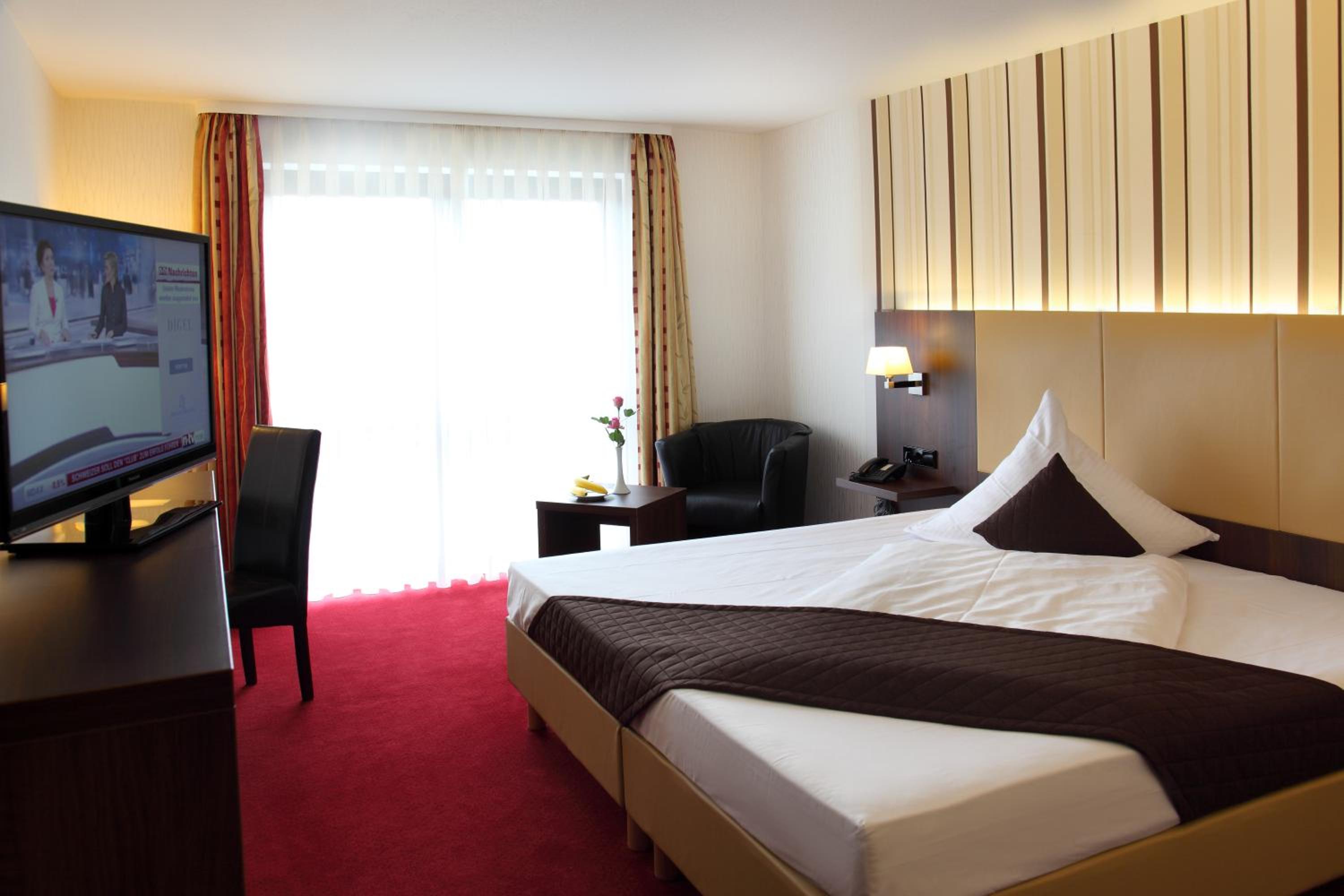 Lobinger-Parkhotel - Property Image 25