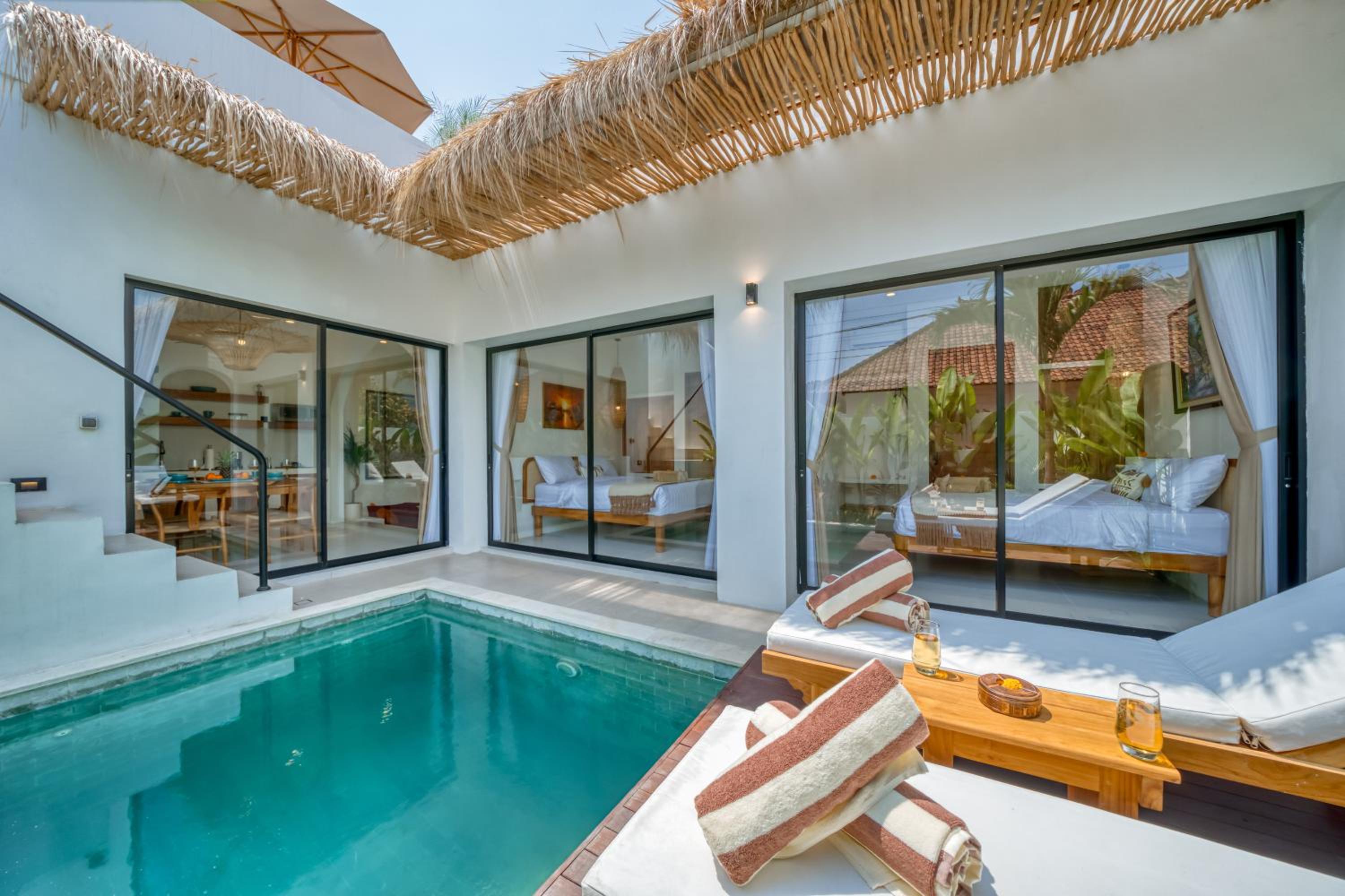 Cozy 2bd Villa 4min drive to Cemagi Beach with Pvt Rooftop view 2