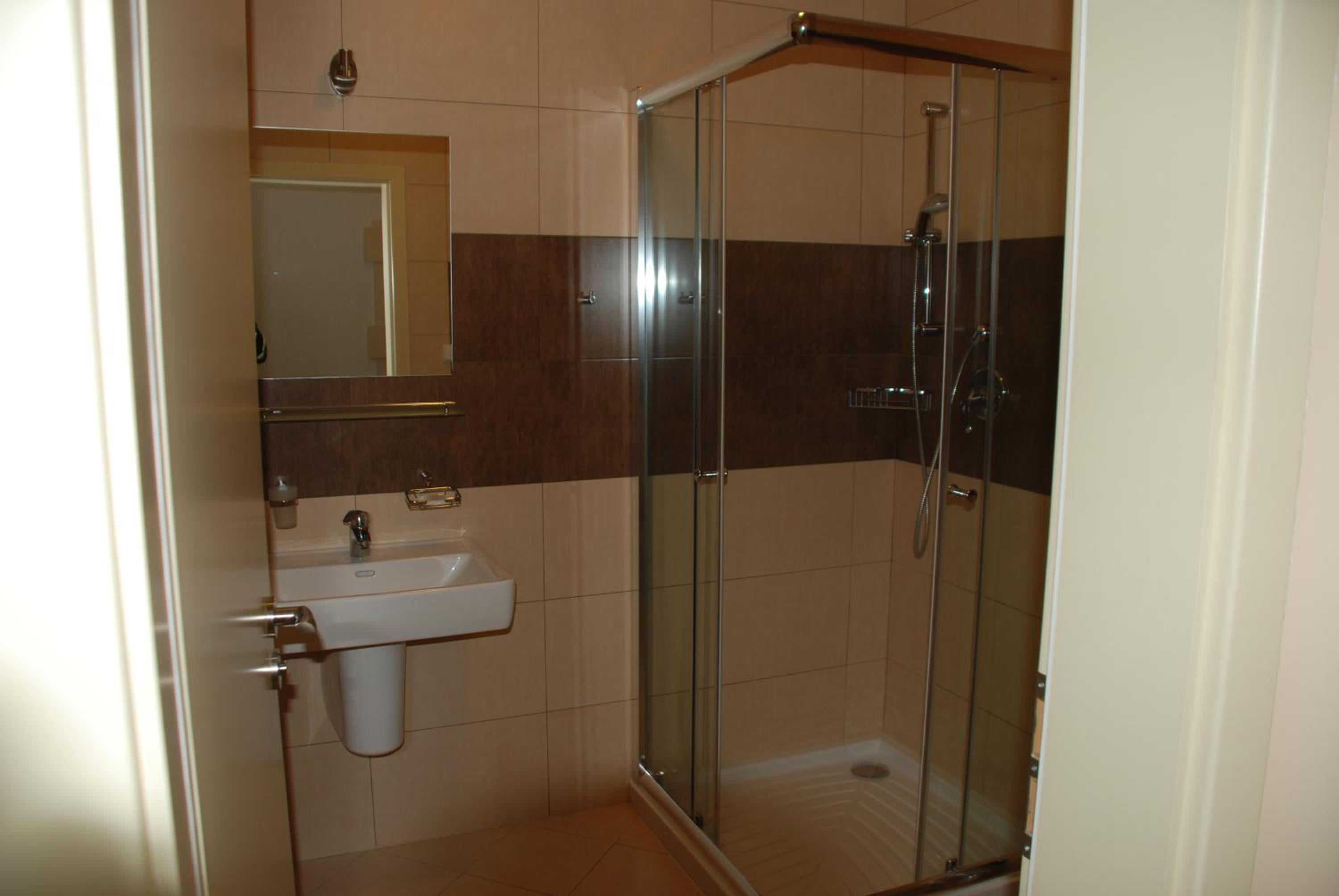 Photo 49