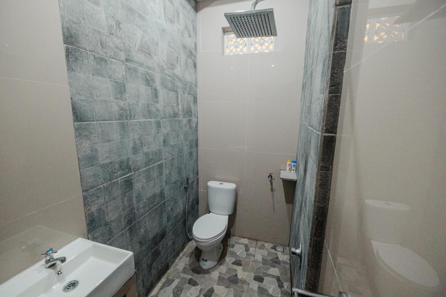 Tutde Guest House
