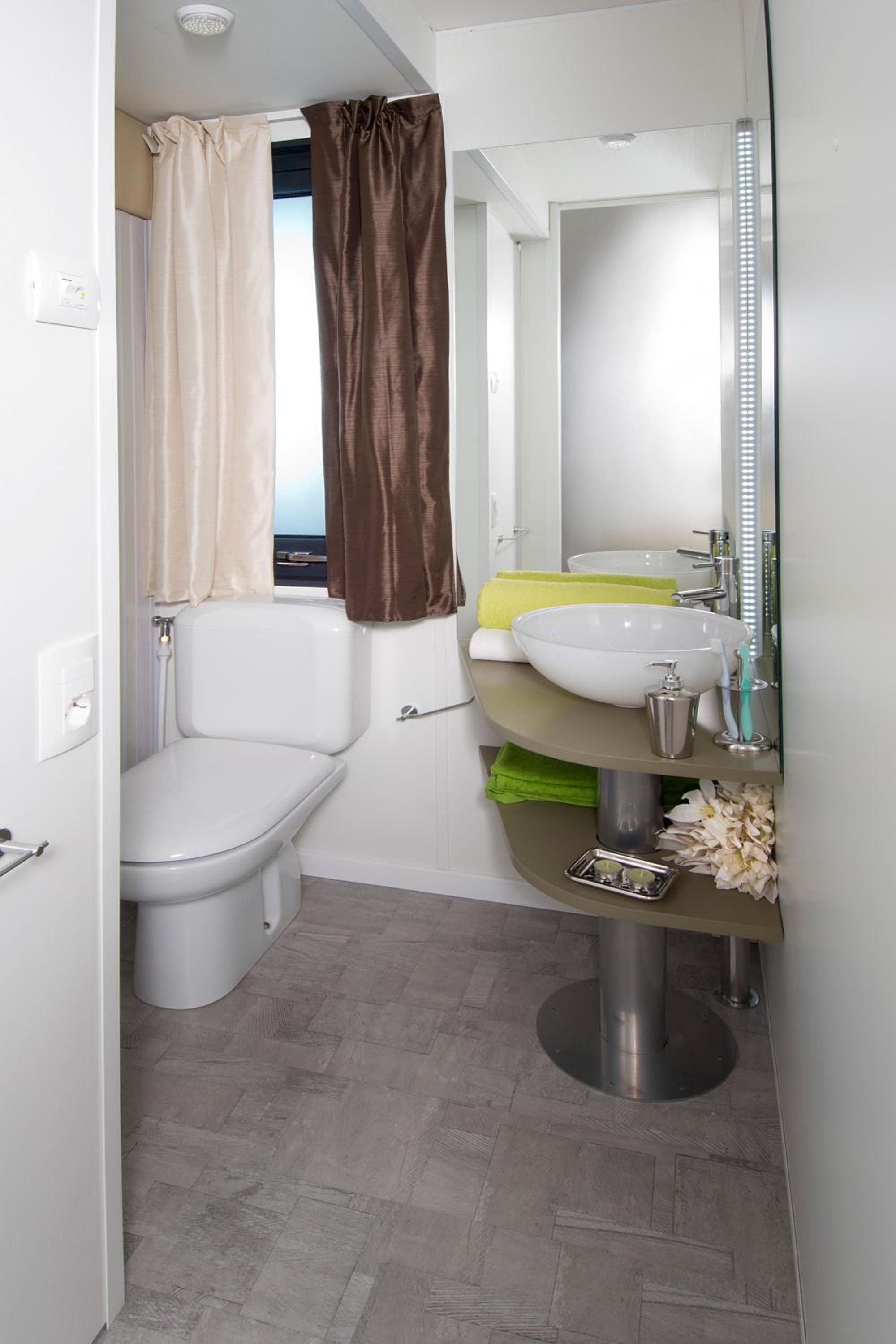 Holiday Mobile Homes Park Riviera