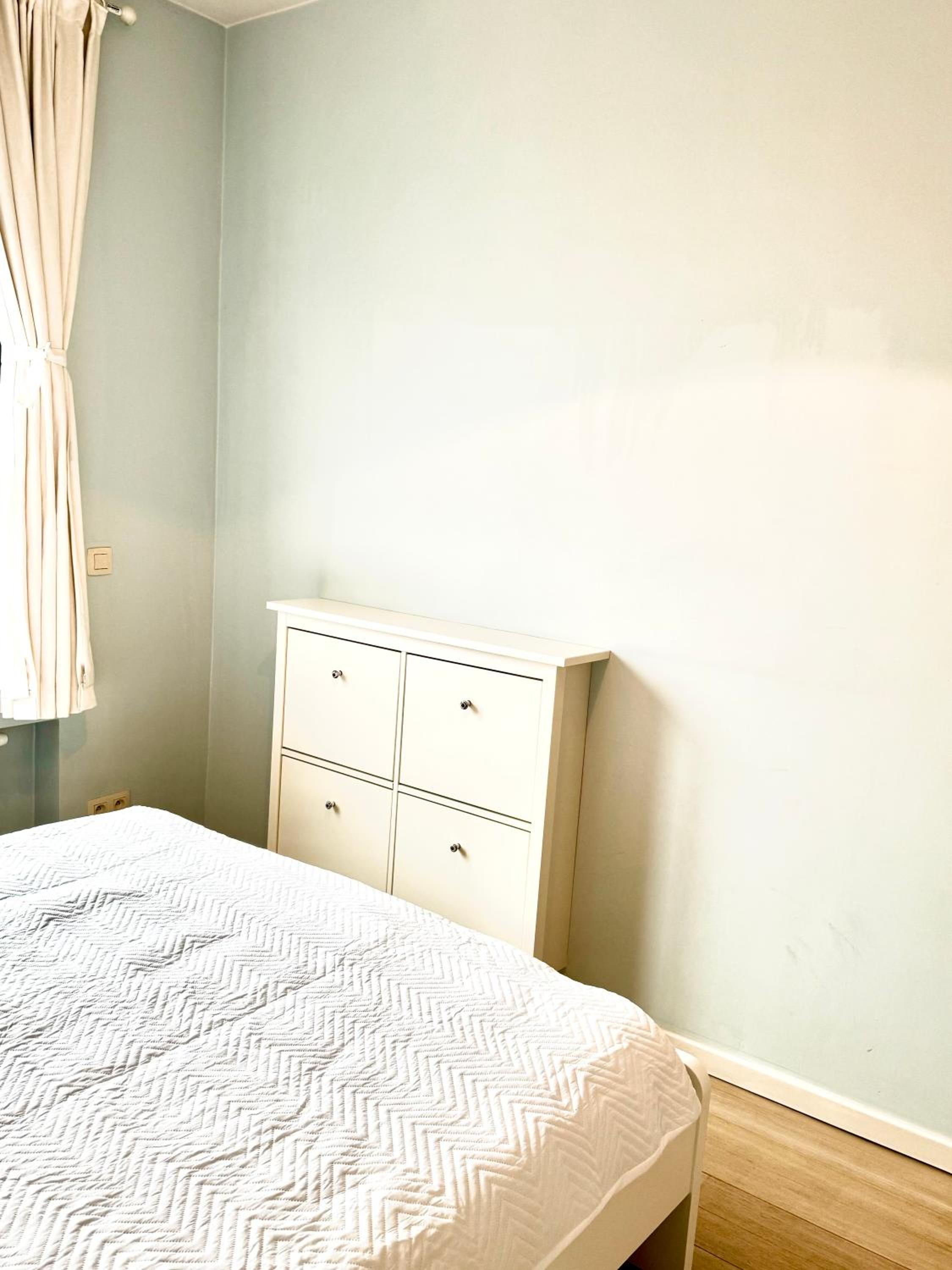 Beautiful 2 bedroom familiar luxury apartment