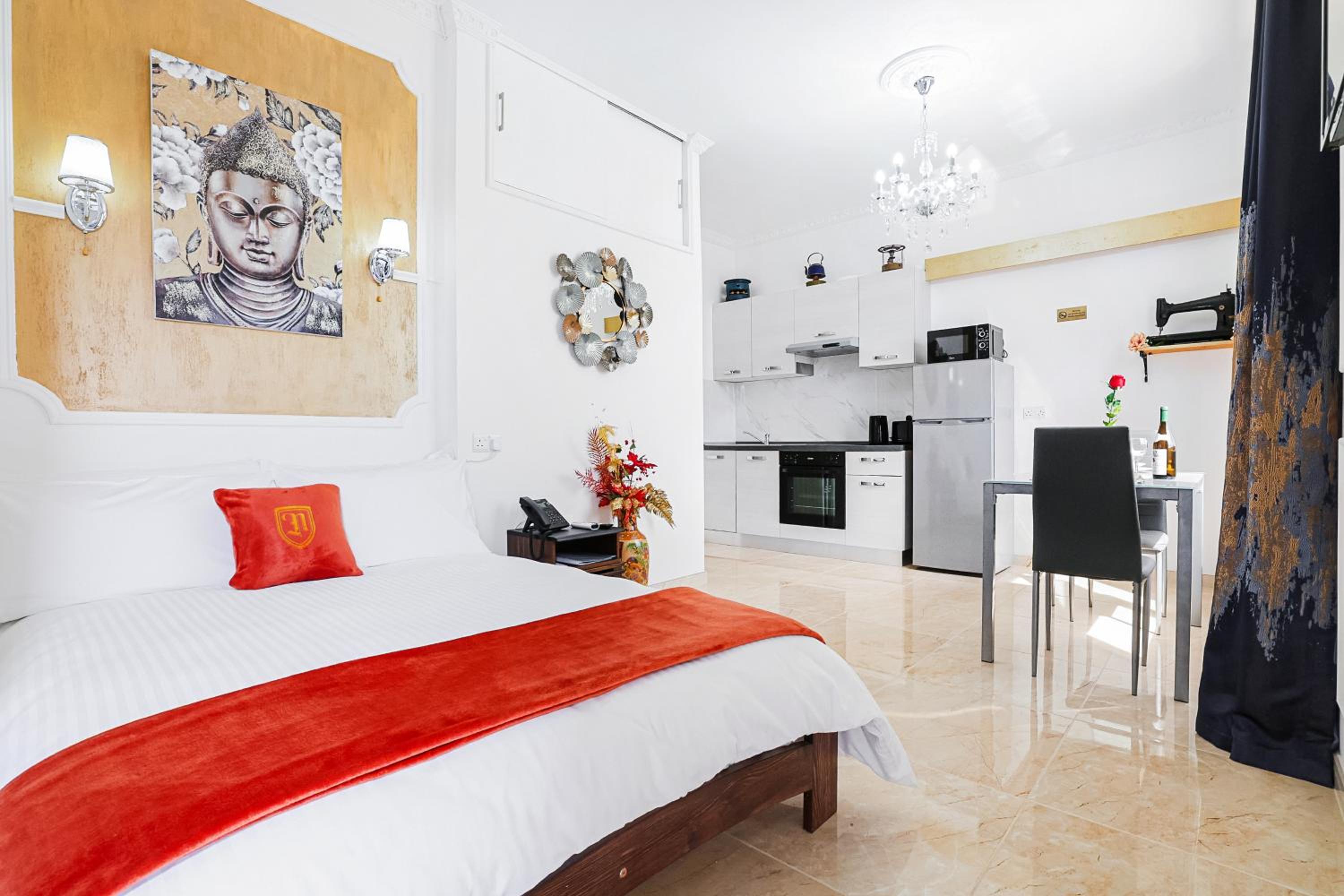 Nobilis Boutique Living view 5