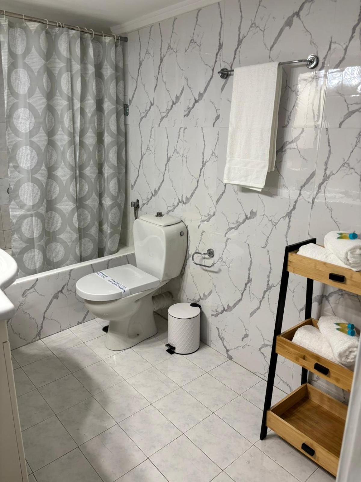Modern Stay near Acropolis with Big Balcony
