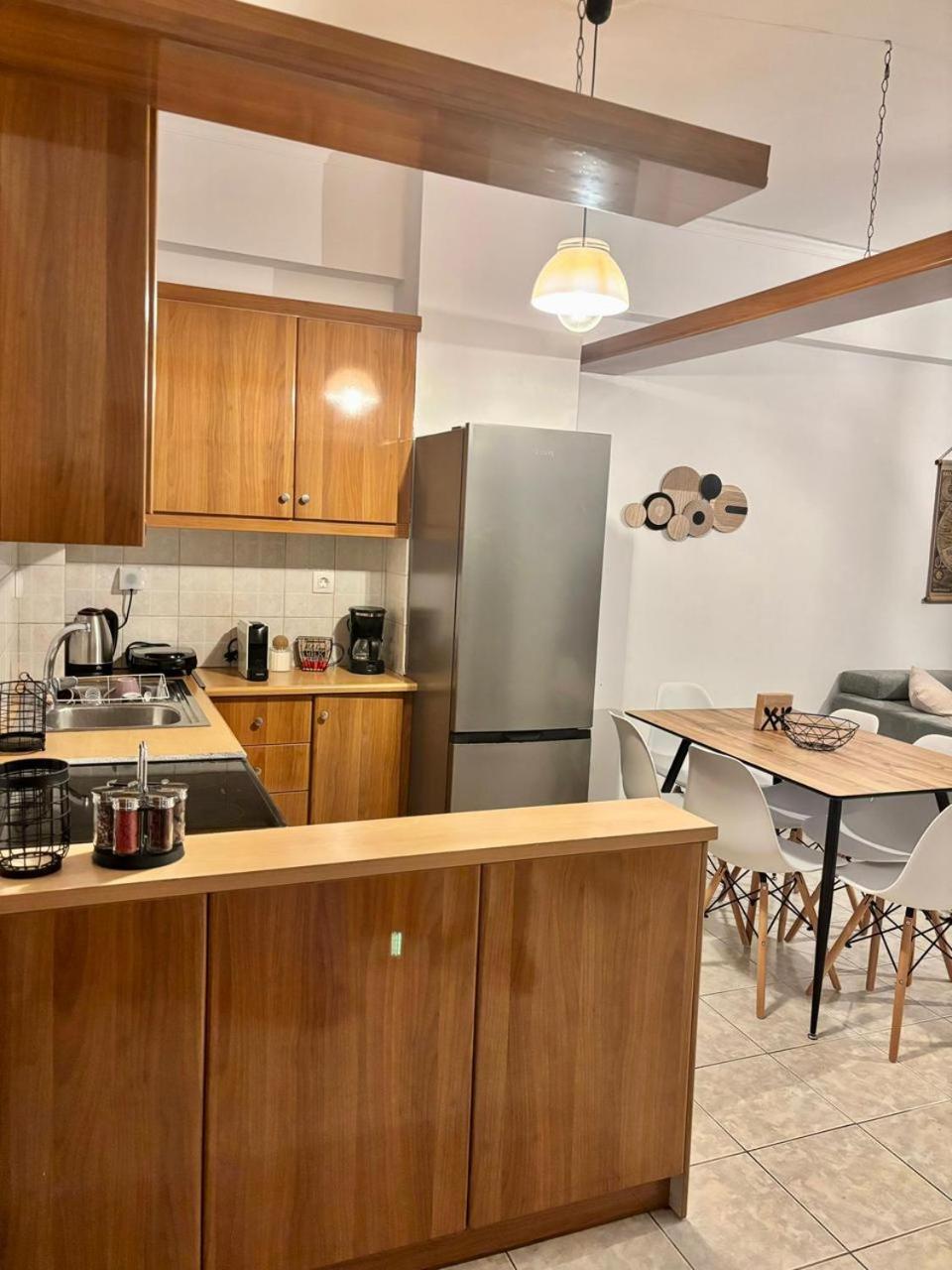 Modern Stay near Acropolis with Big Balcony