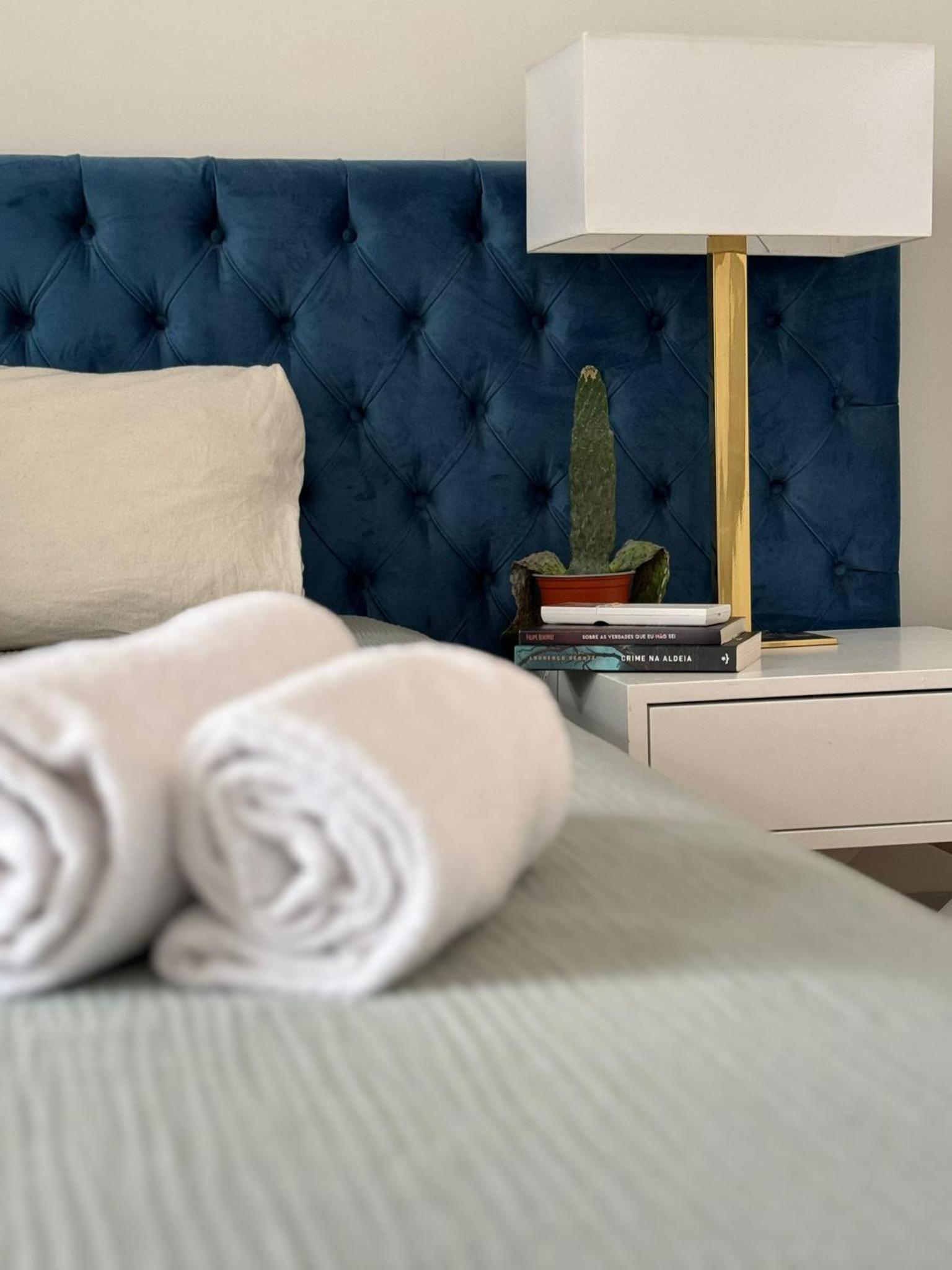 Double Room with Private WC in Shared House in Downtown Lisbon view 4