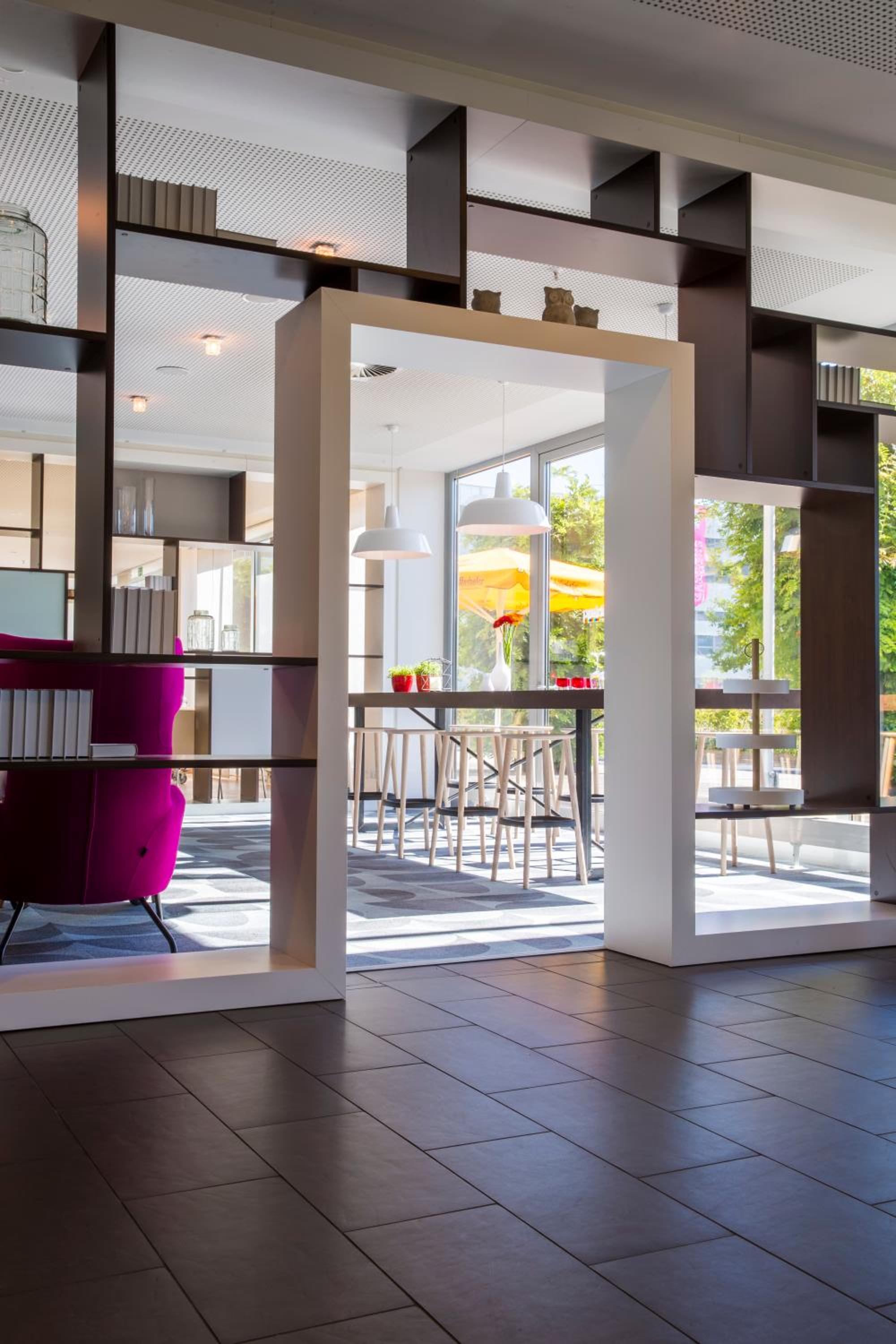Park Inn by Radisson Frankfurt Airport - Property Image 12