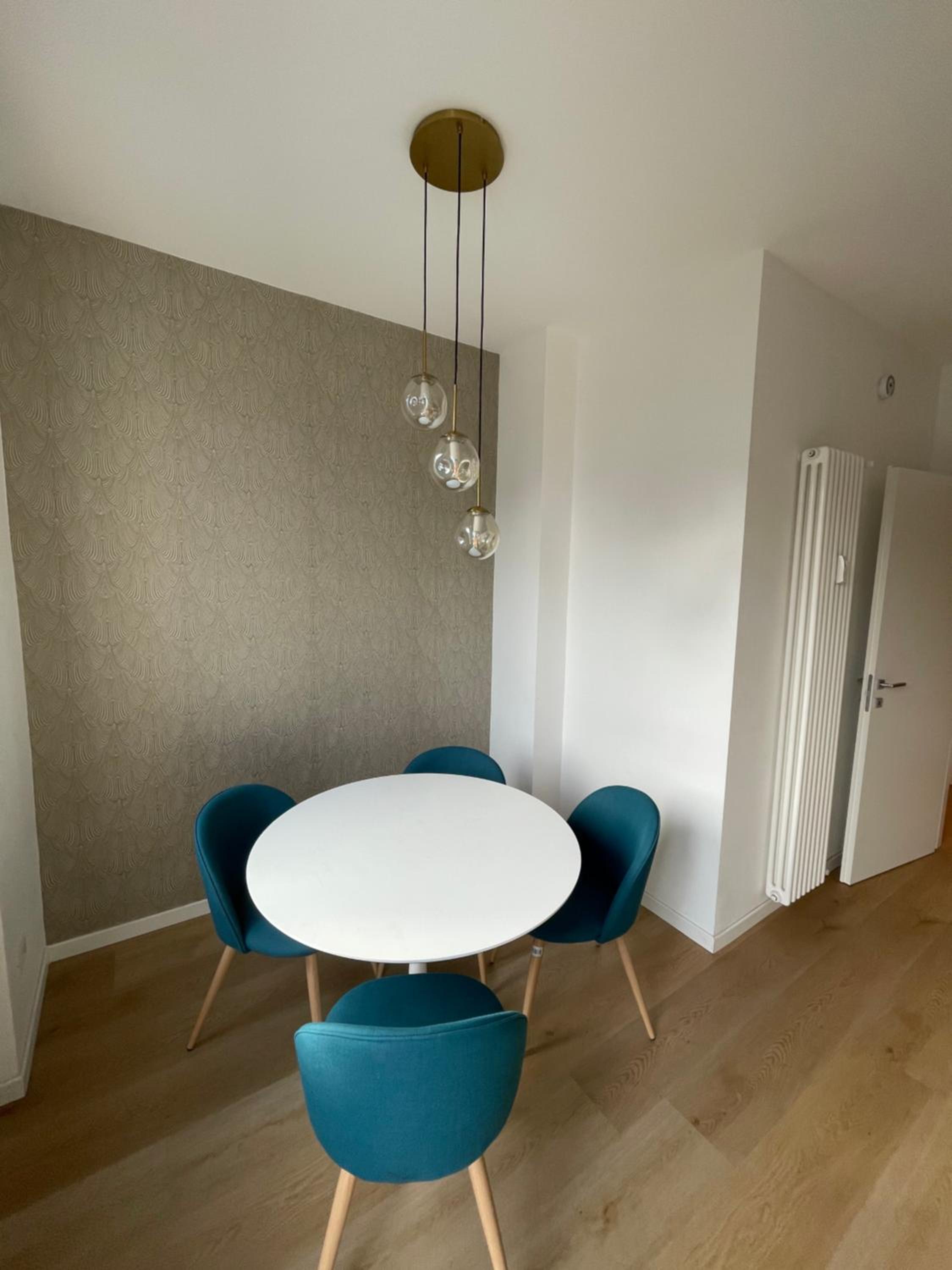Trilocale con vista e due bagni Metro 4 SkyNest Milano