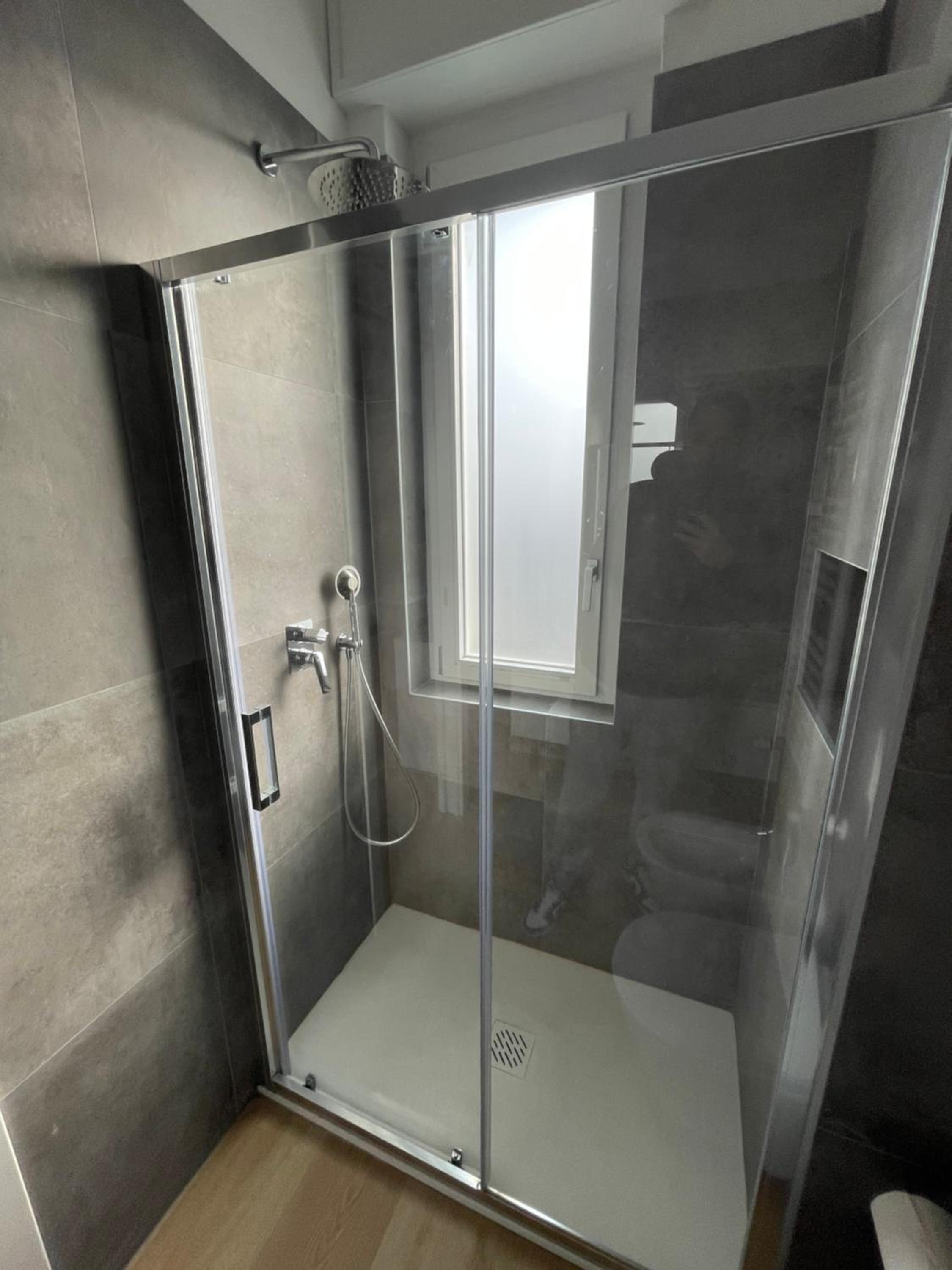 Trilocale con vista e due bagni Metro 4 SkyNest Milano