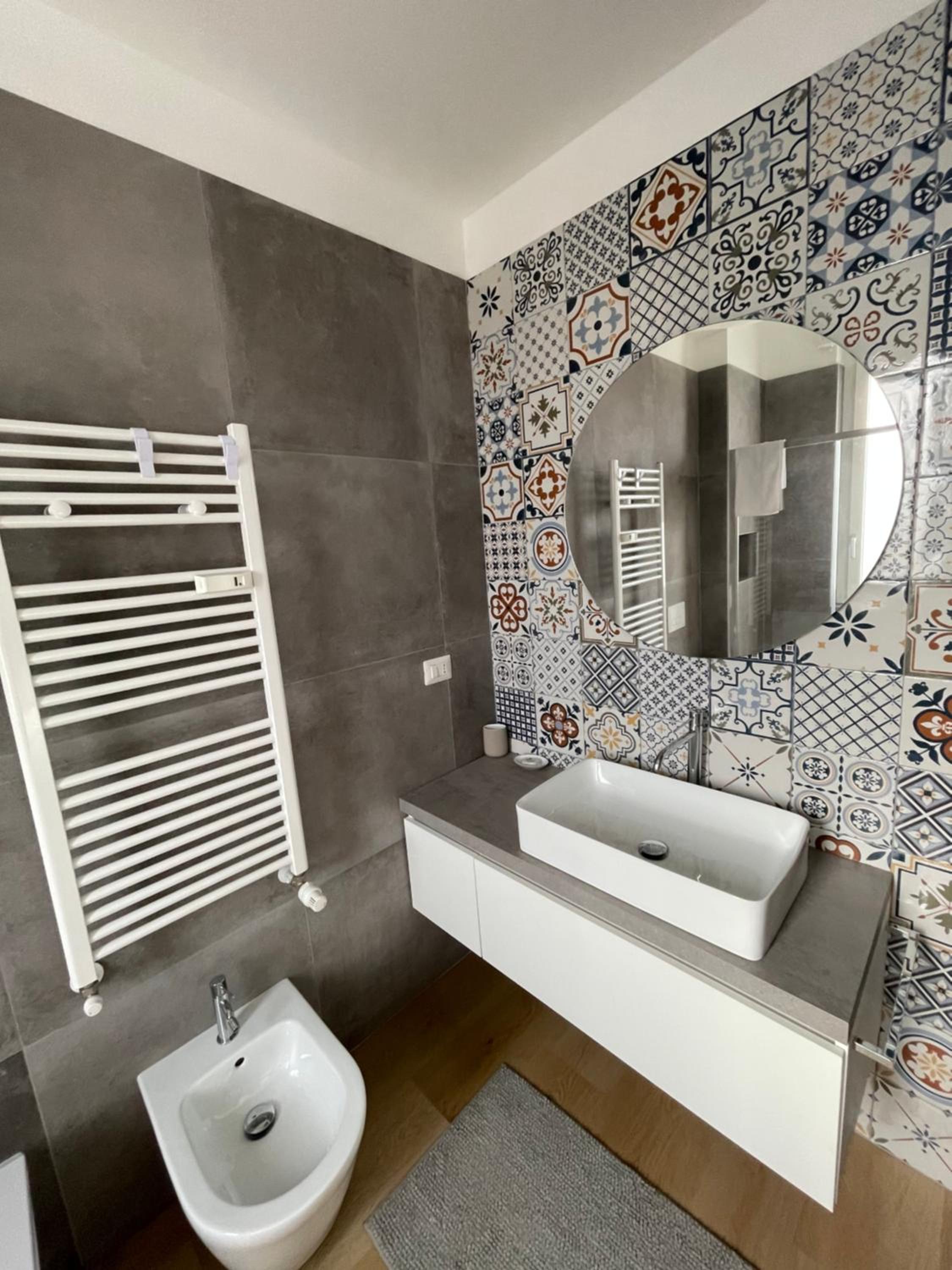 Trilocale con vista e due bagni Metro 4 SkyNest Milano