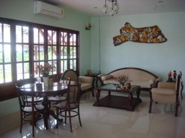 Keerawan House Rim Khong