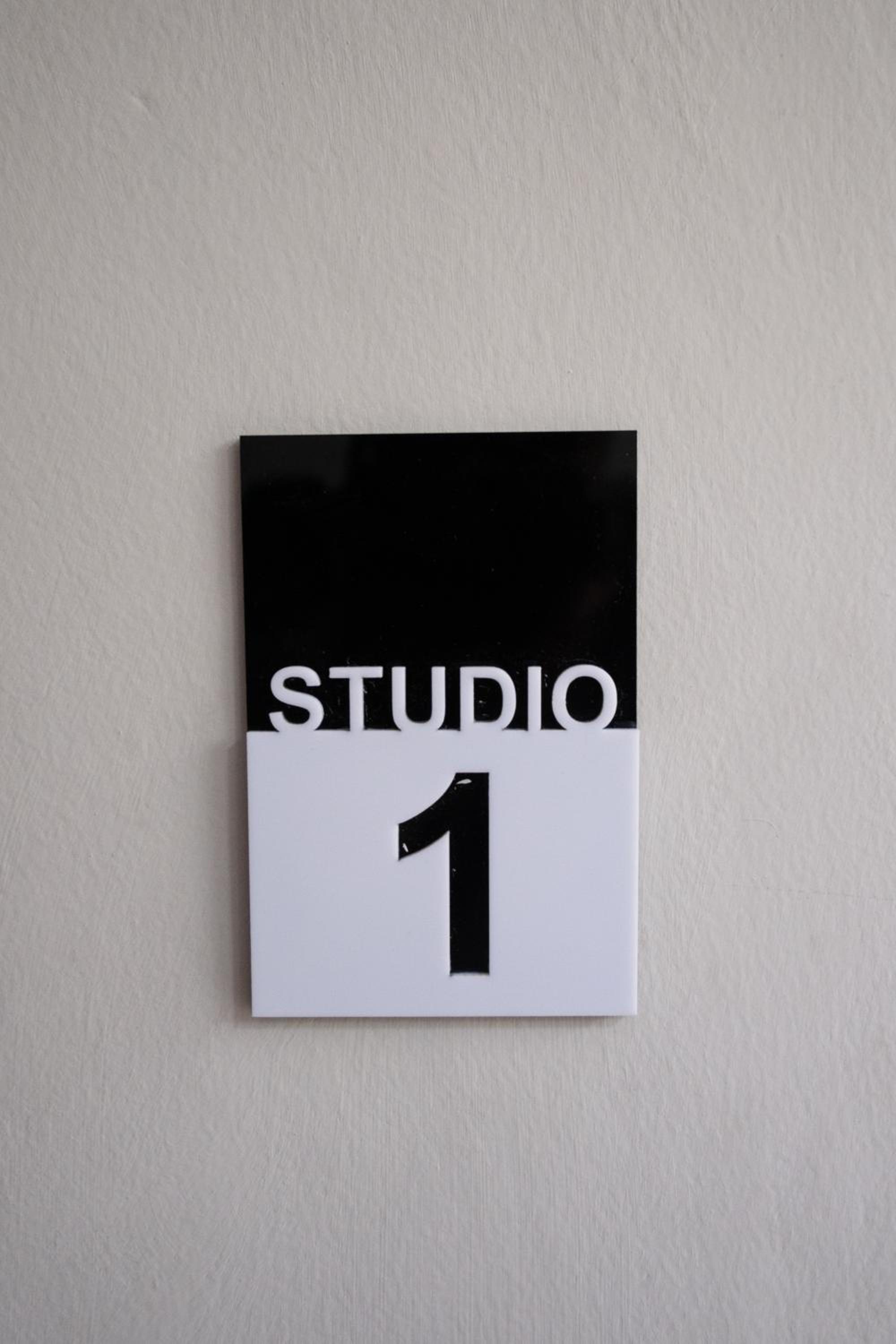 Studio 27 Sanur