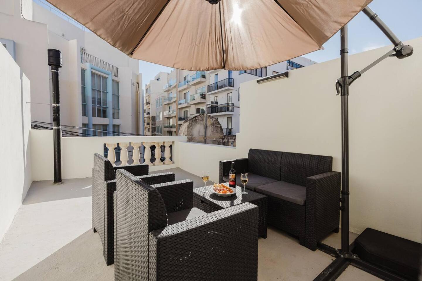Townhouse Sliema 2BED by Homely!