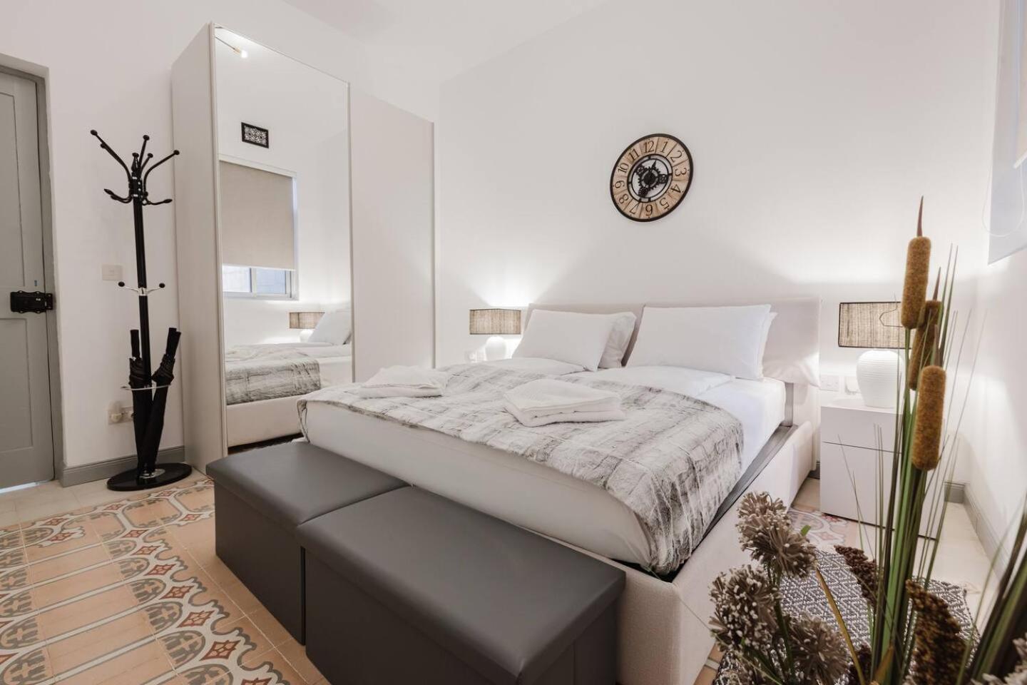 Townhouse Sliema 2BED by Homely!