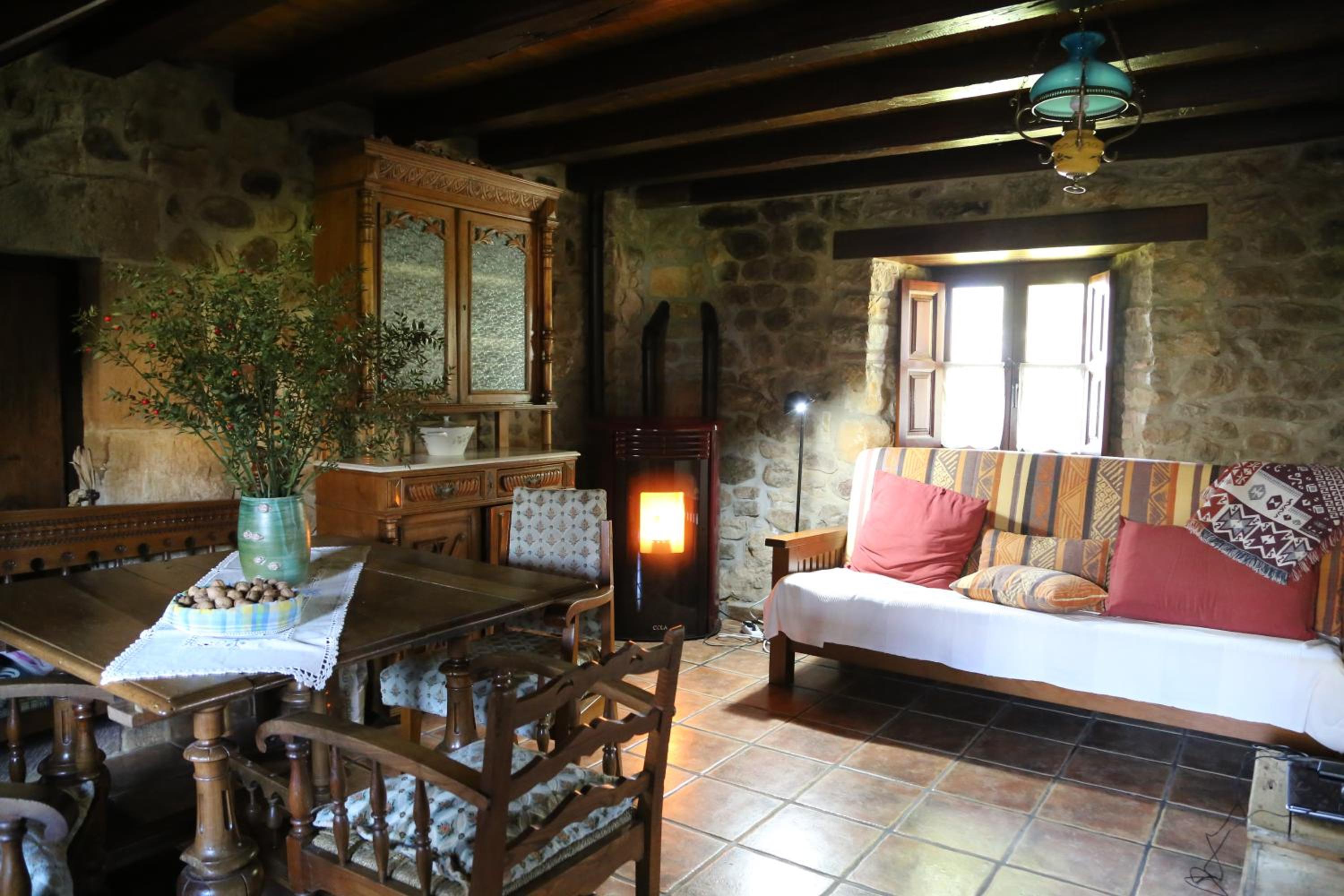 Apartamentos Rurales La Casa Vieja De Silió