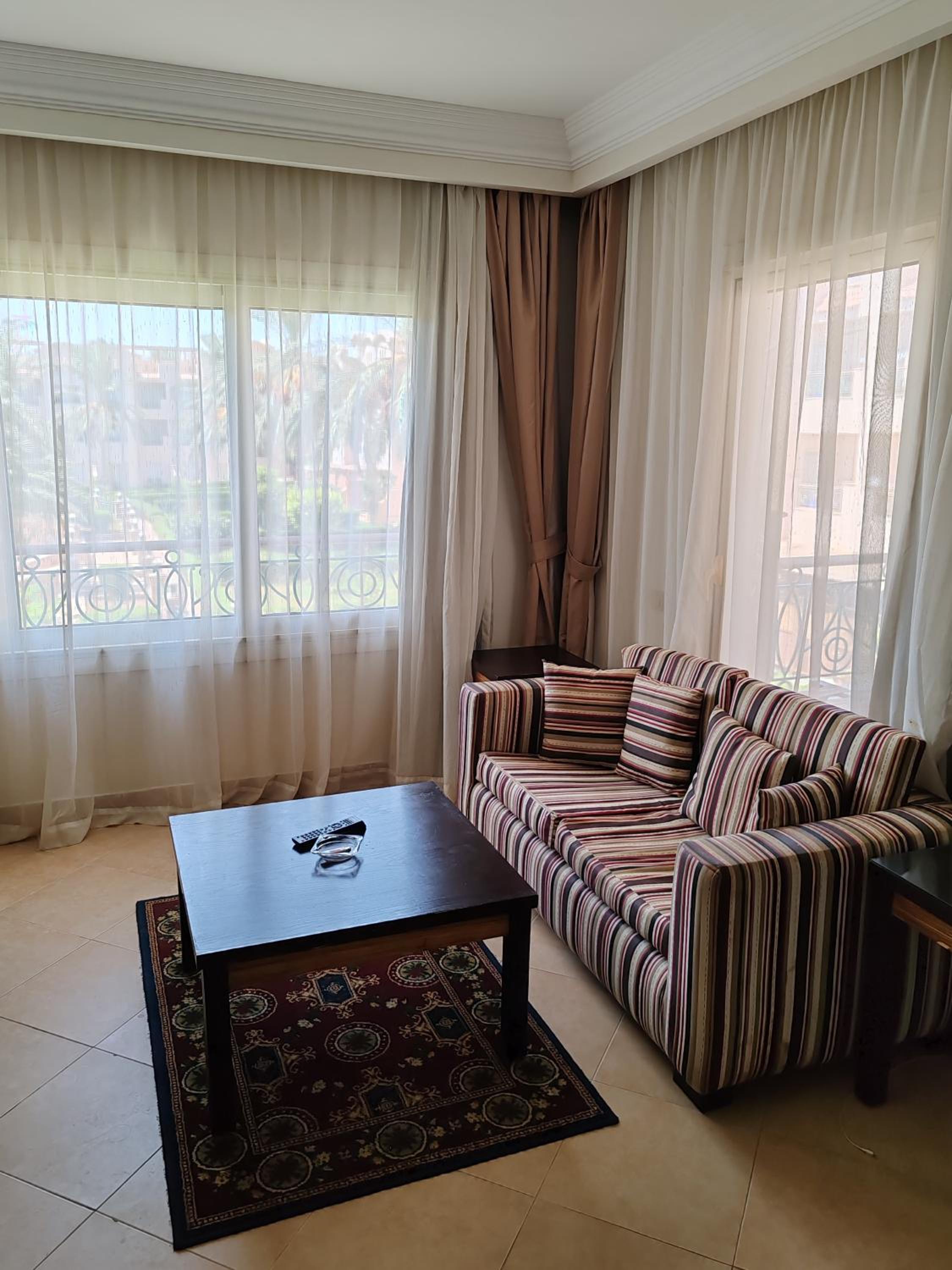 Cozy Sunny Studio with Pool View - Sahl Hasheesh