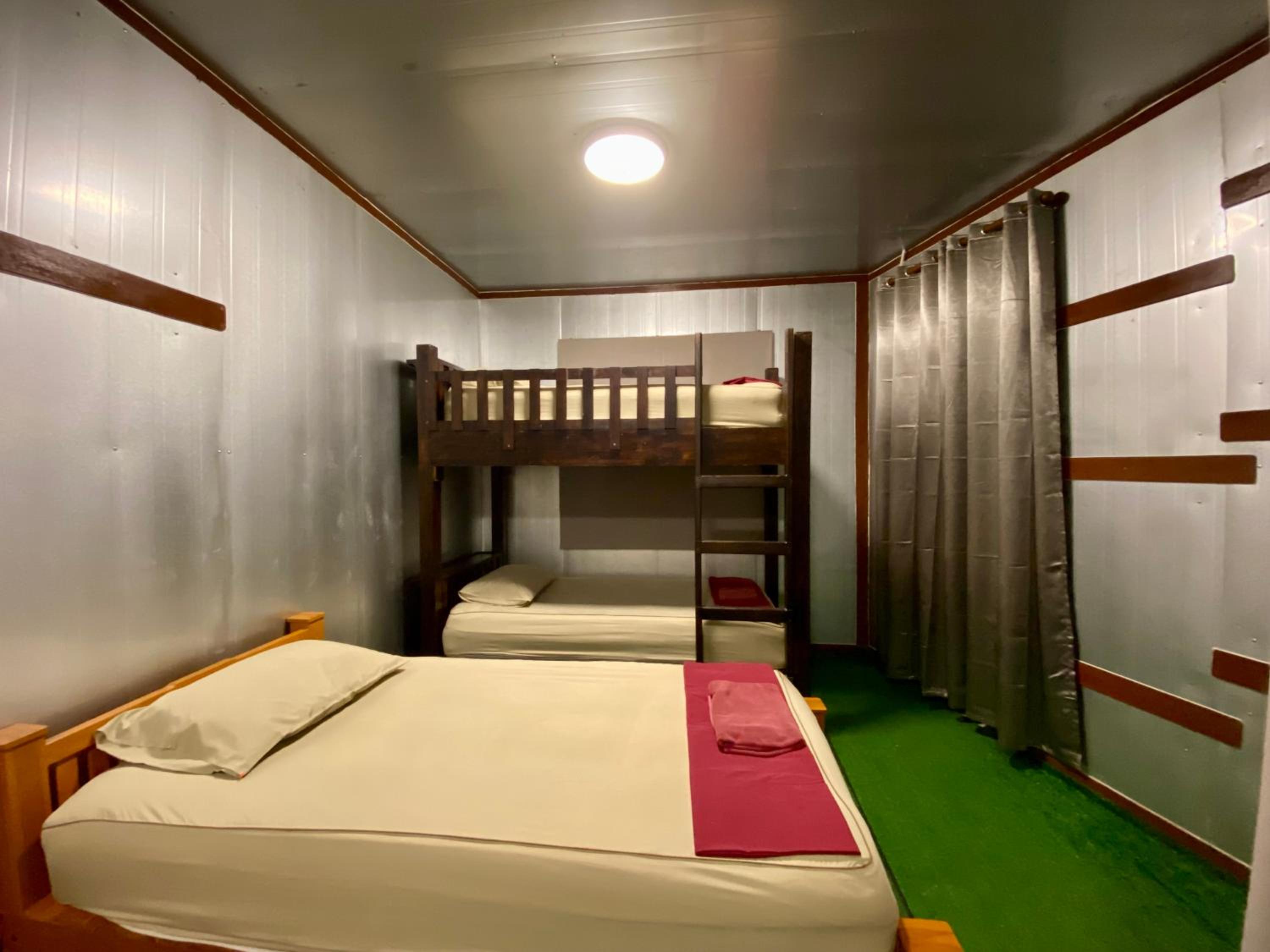 Orchard House Resort