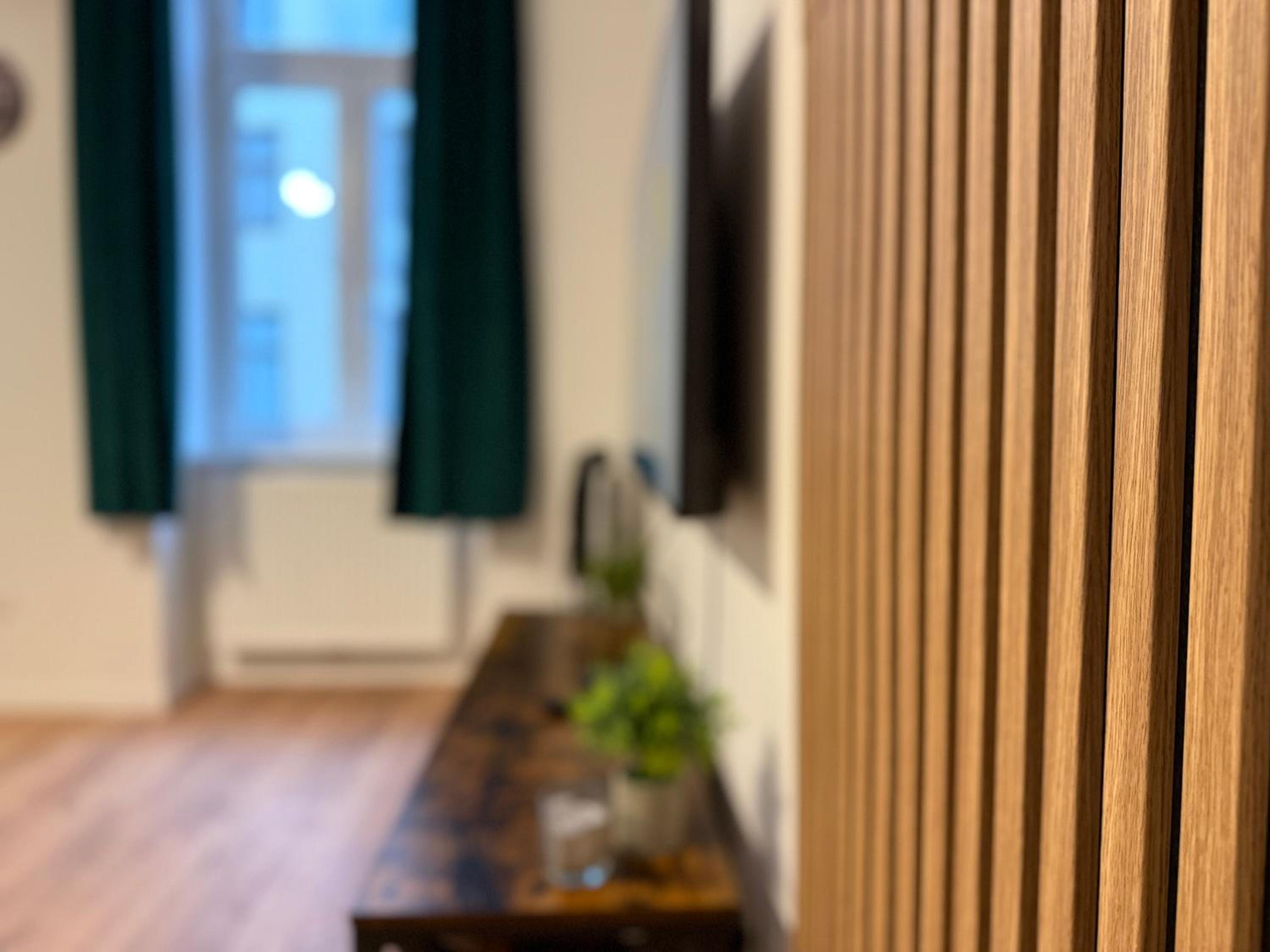 Enjoy Apartments, AC, Quiet Street, Couple Getaway