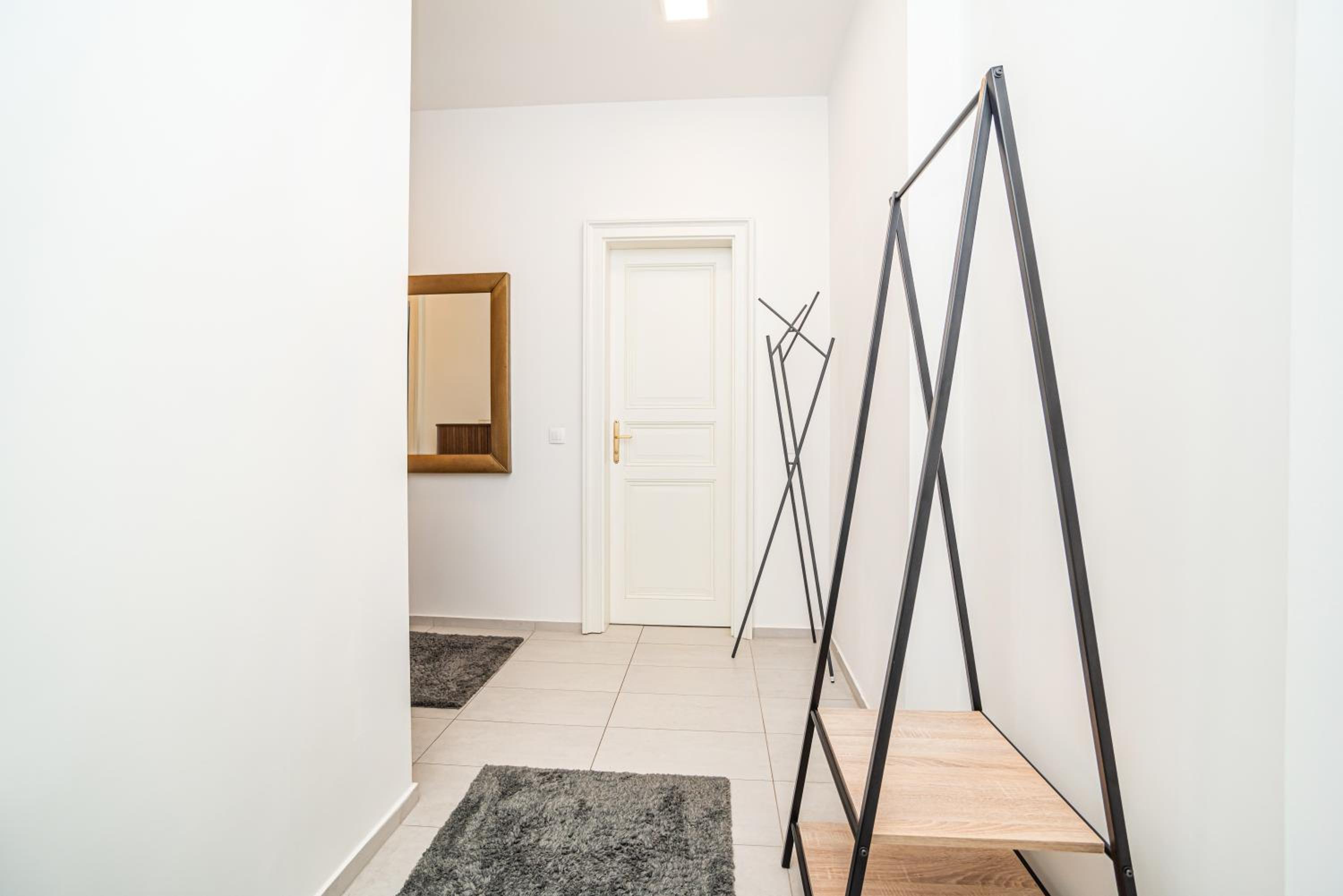 Cute Apt with terrace and AC