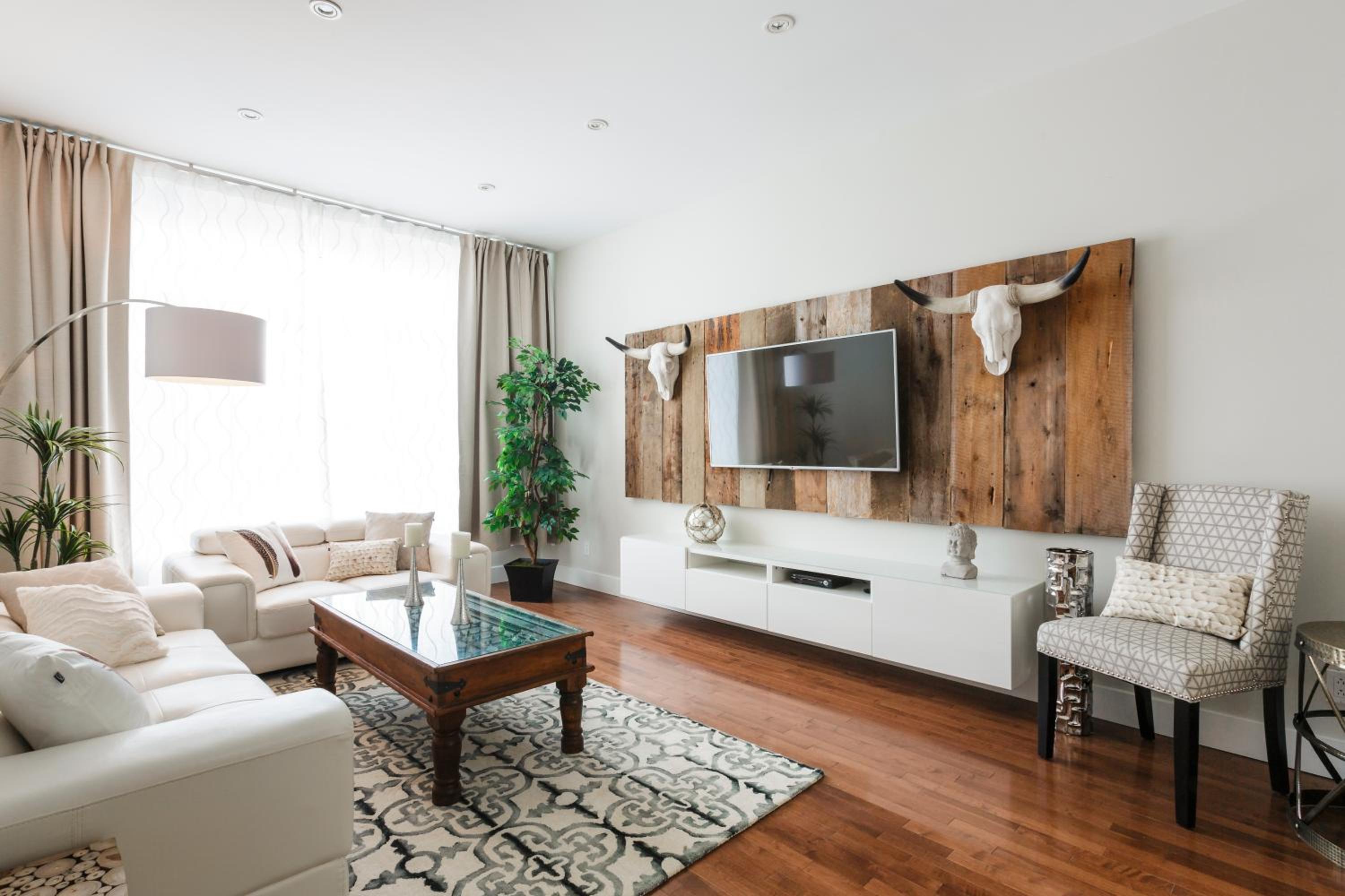 MTLVacationRentals - The FabFour