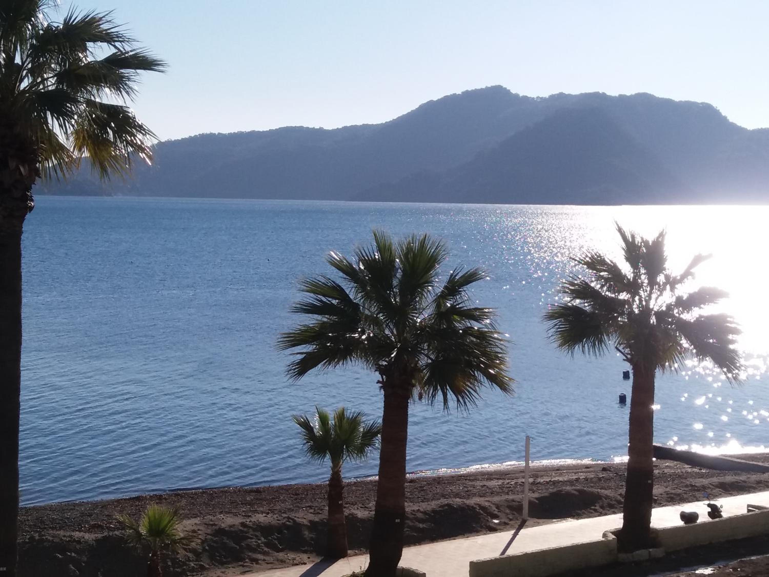 Uysal Motel Beach