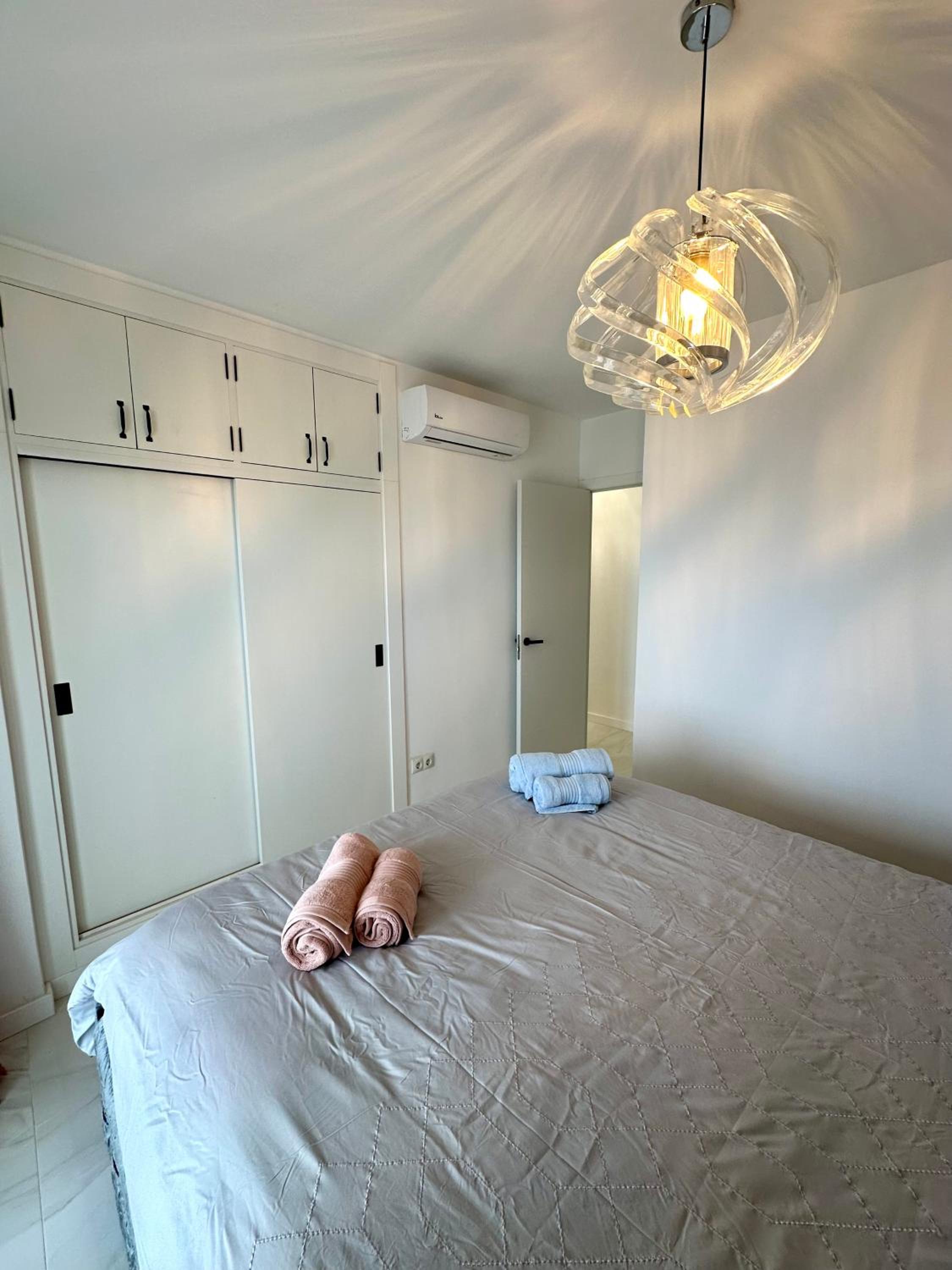 Horizonte 2 Beautiful apartment with incredible sea view at first line of Fuengirola beach
