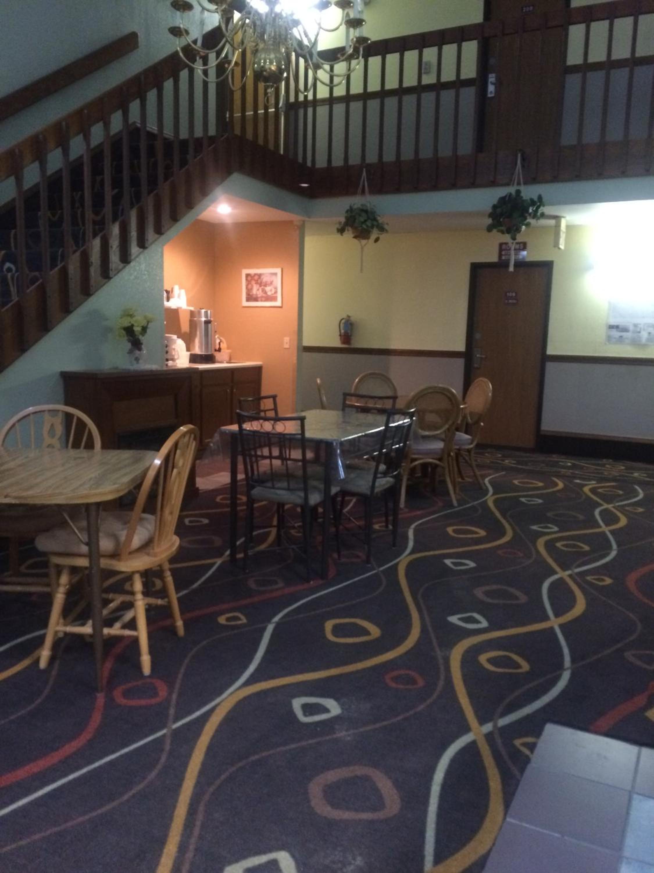Deluxe Inn Nebraska City - Property Image 5