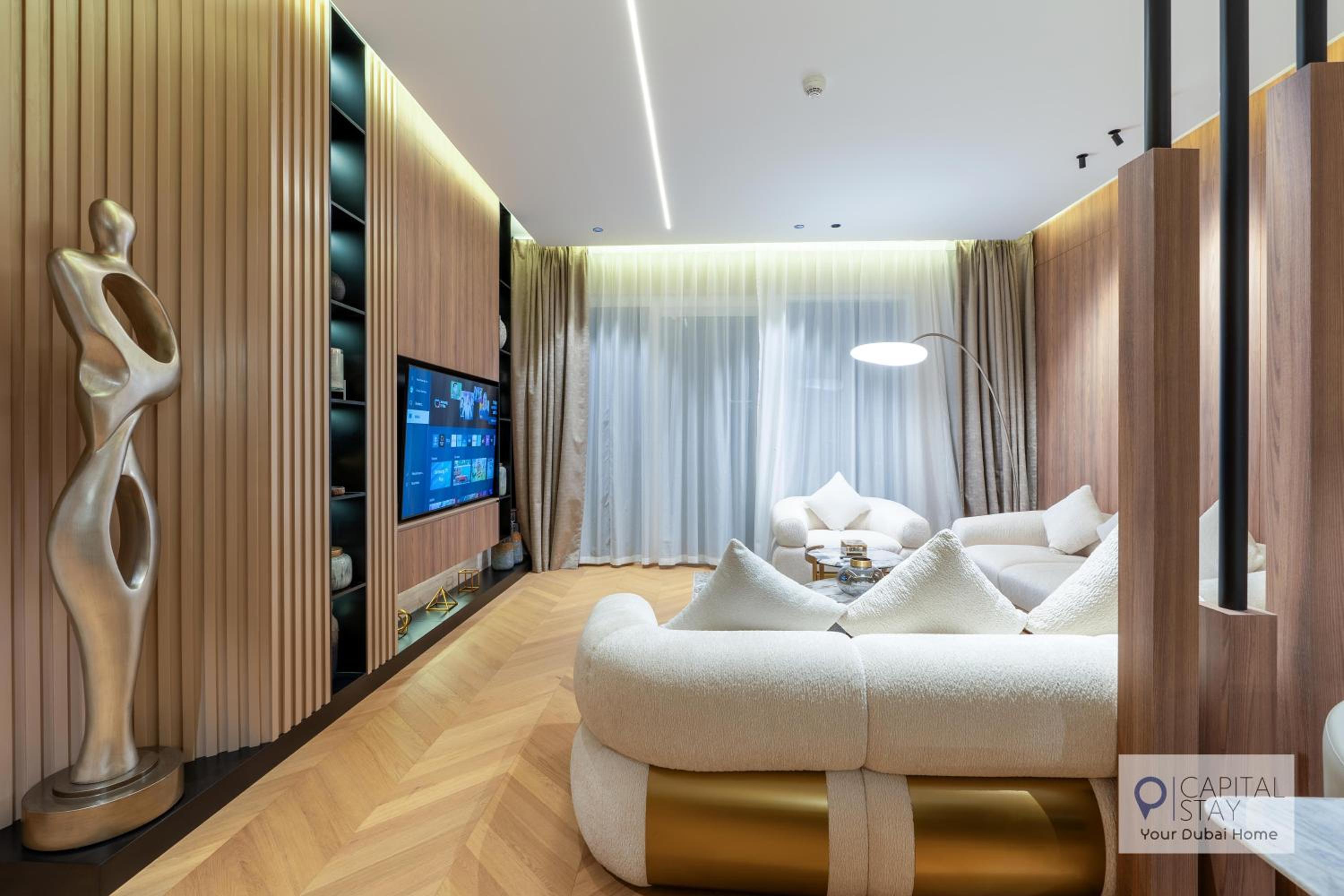 Luxury Beachfront 3 Bed Apt in Dubai JBR