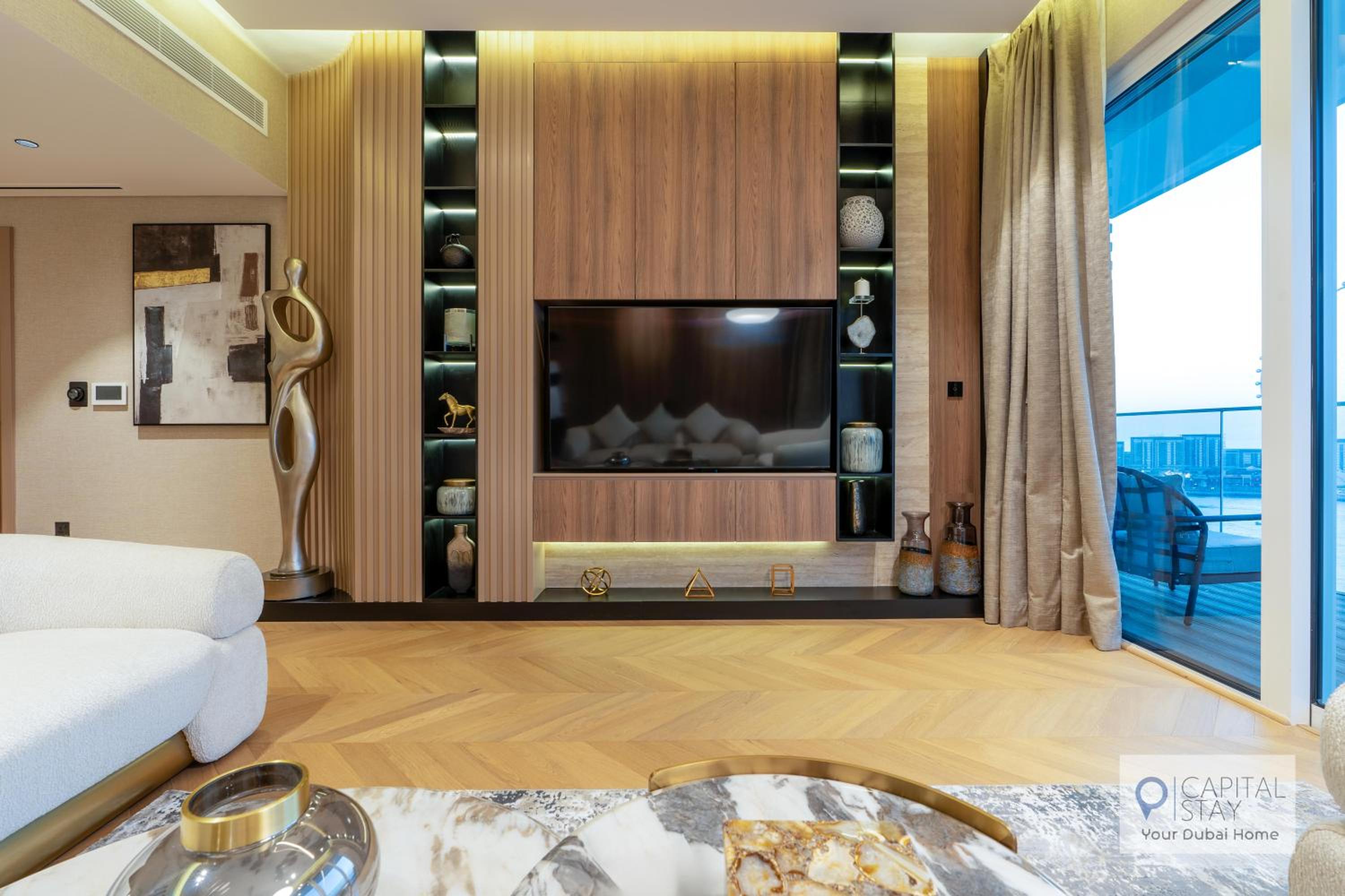 Luxury Beachfront 3 Bed Apt in Dubai JBR