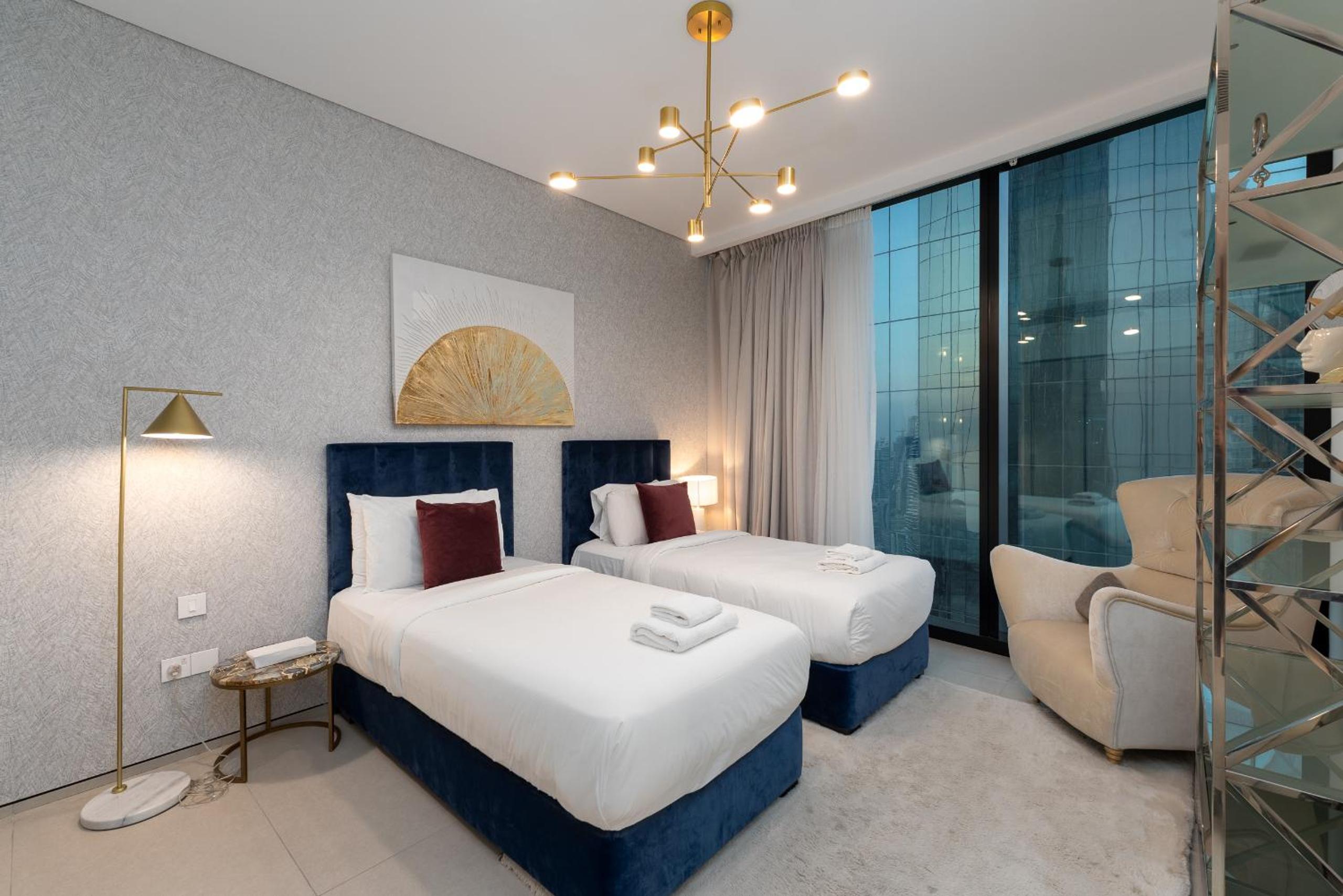 Address JBR Sea Views, Jumeirah Beach Residence, Dubai Marina - Mint Stay